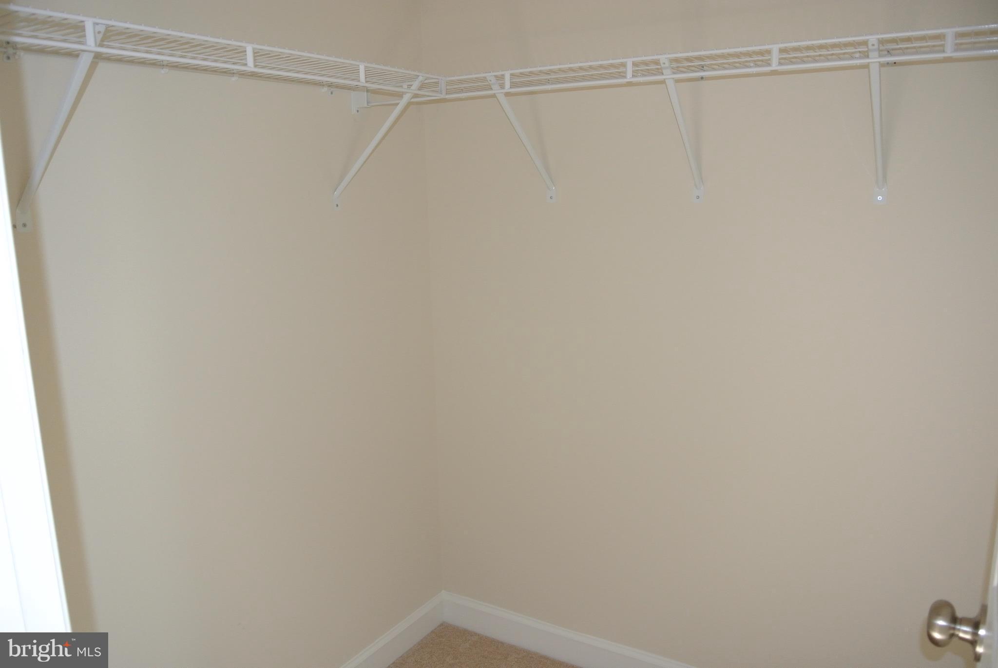 ASHFORD - Residential