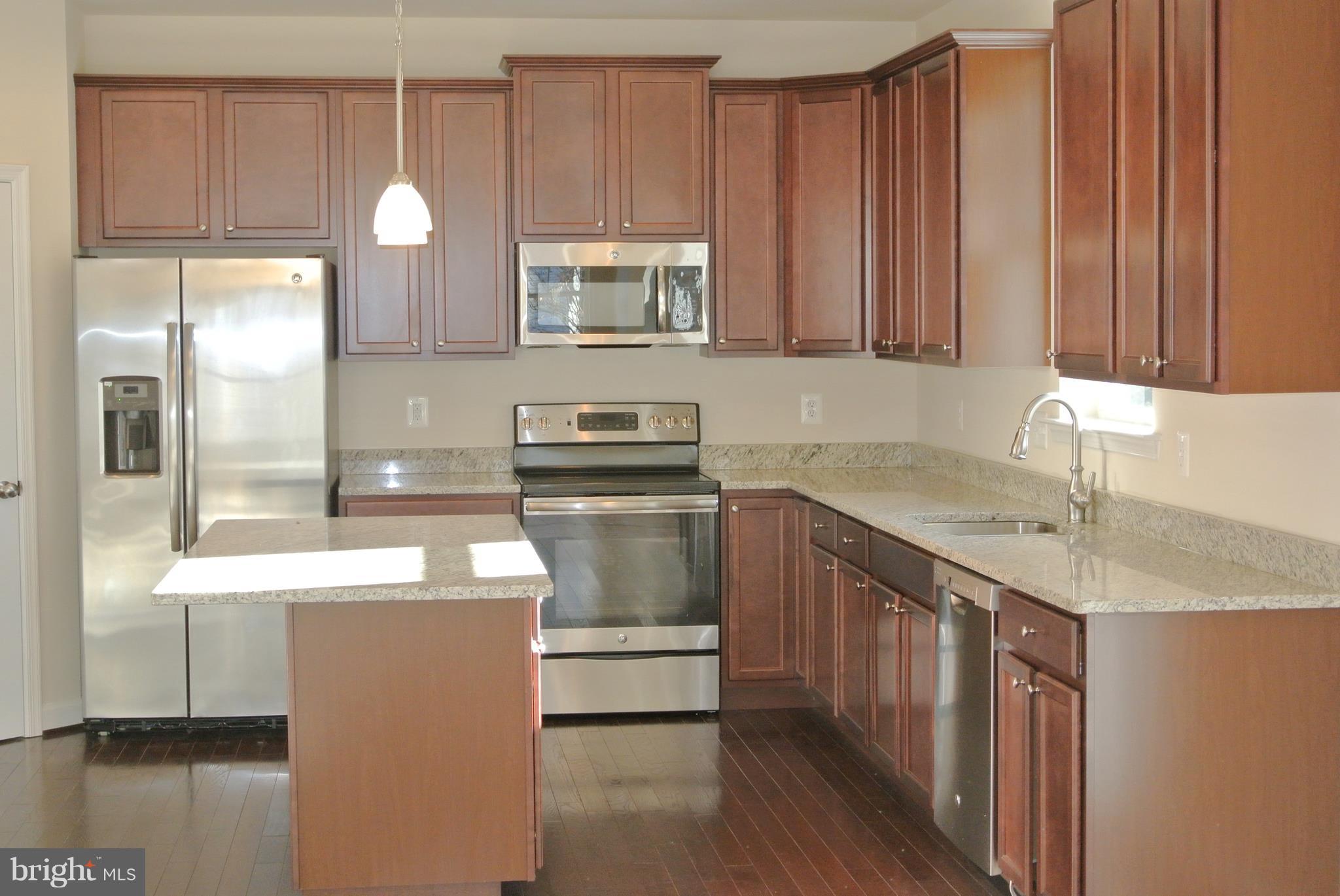 ASHFORD - Residential