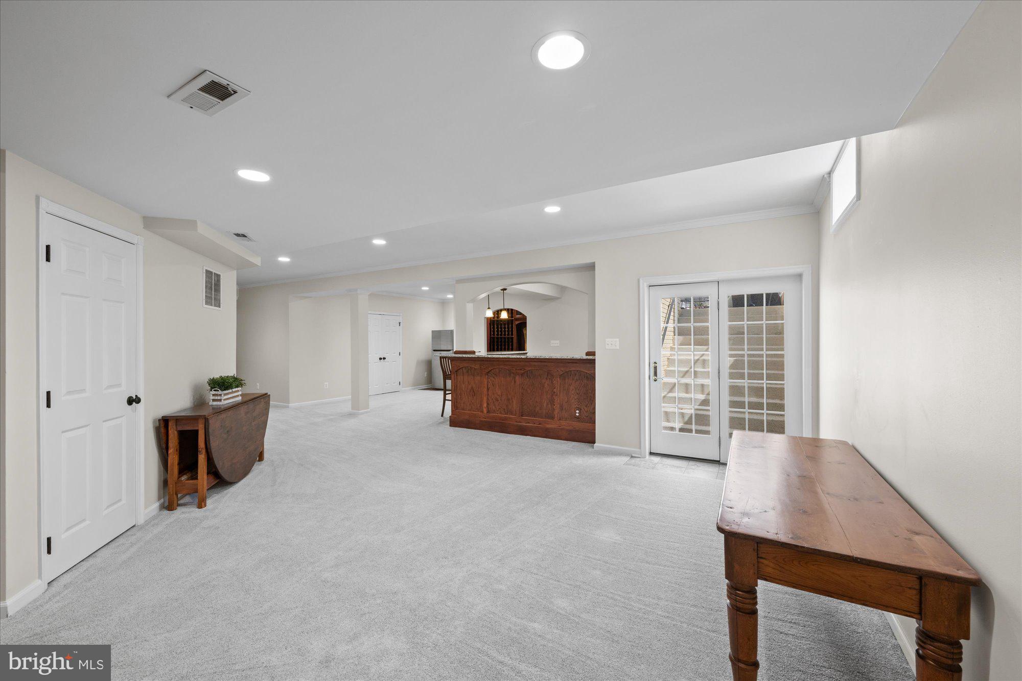 BELMONT COUNTRY CLUB - Residential