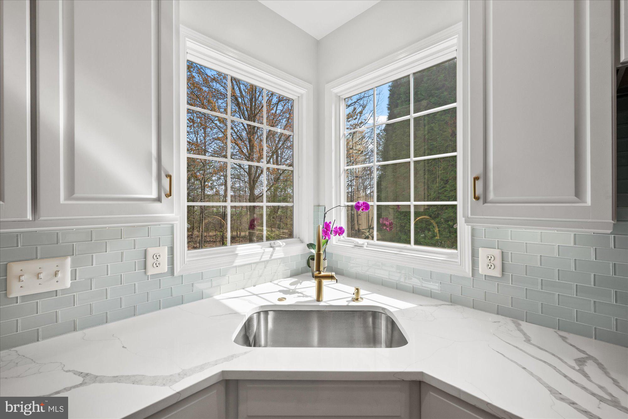 BELMONT COUNTRY CLUB - Residential