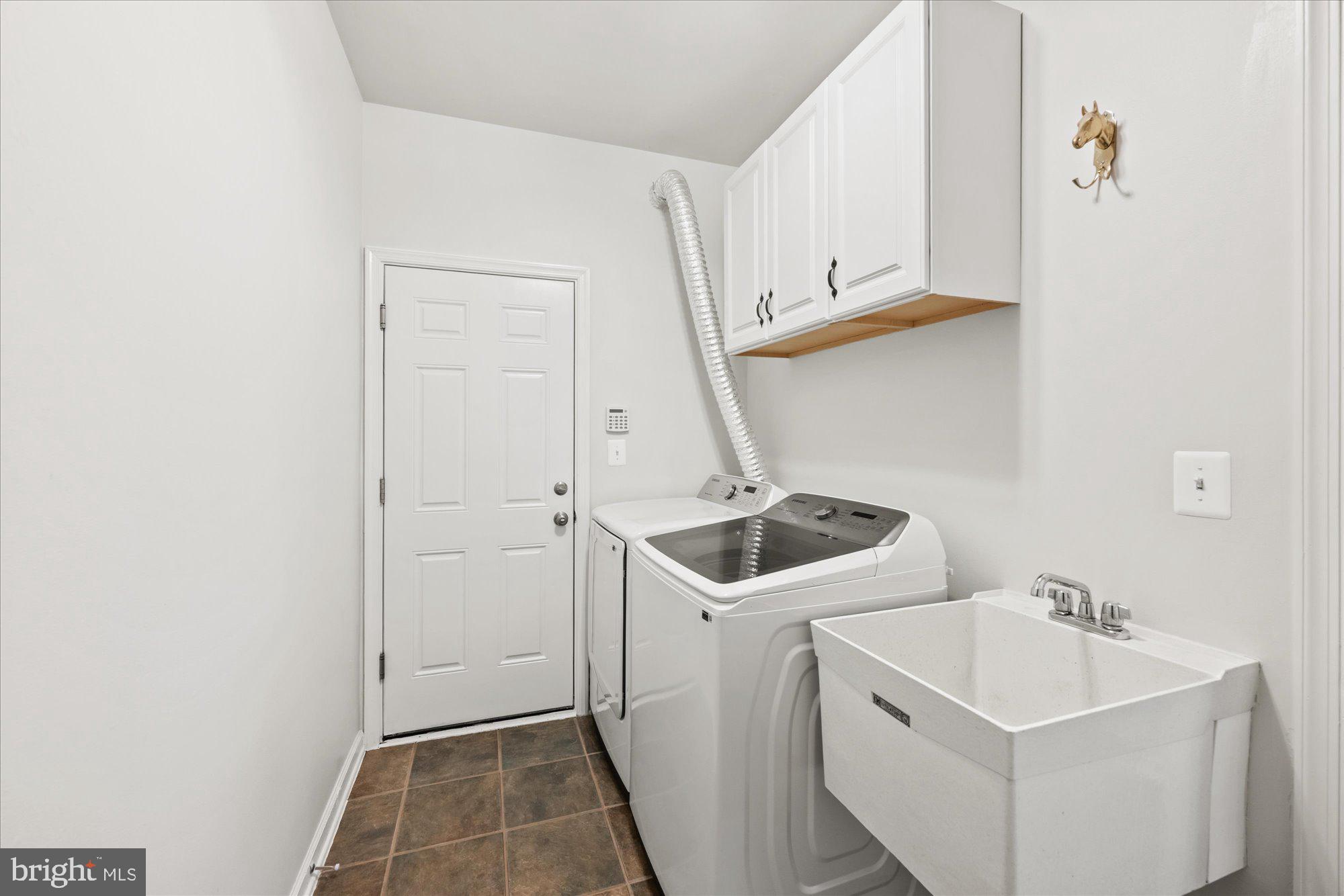 BELMONT COUNTRY CLUB - Residential