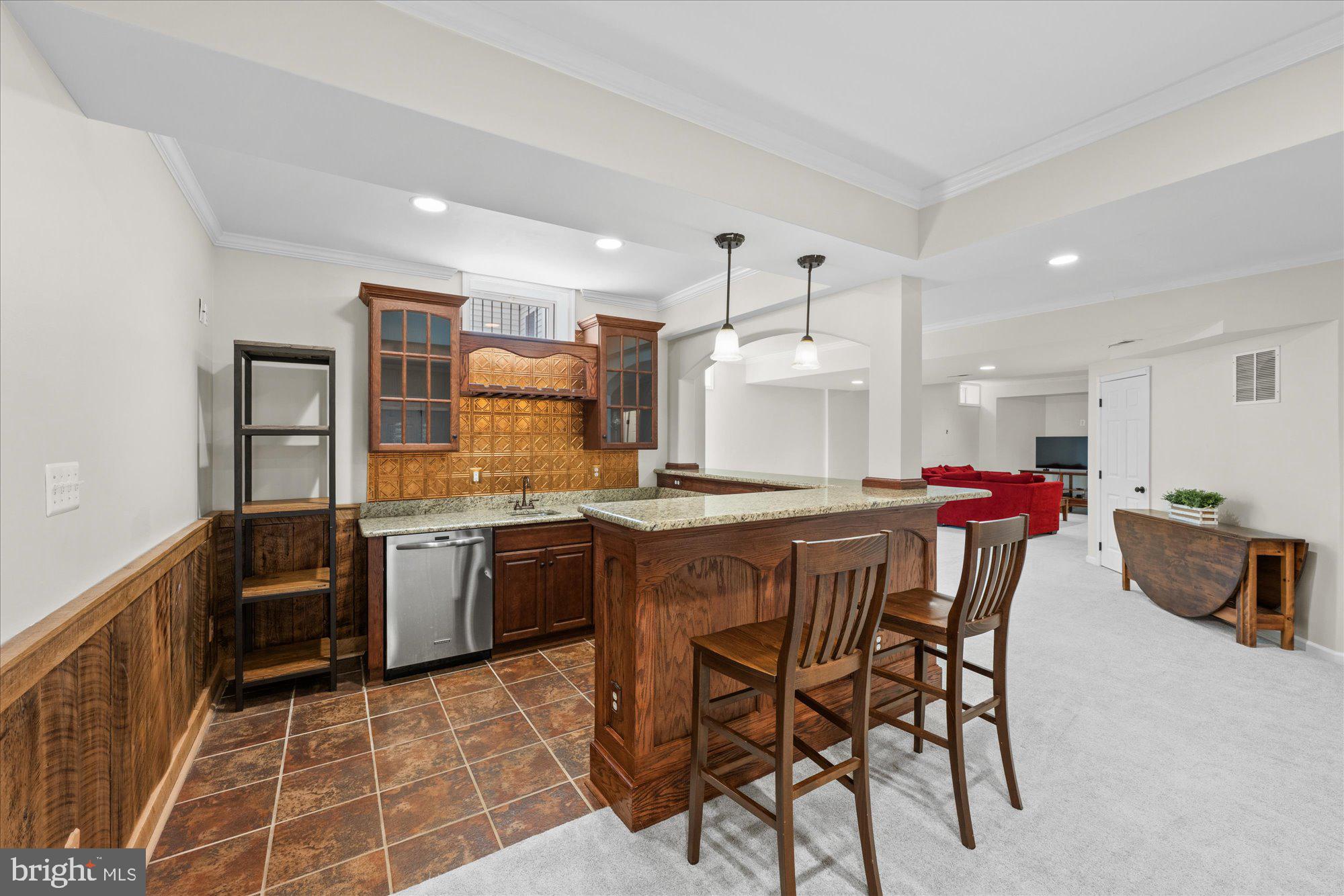 BELMONT COUNTRY CLUB - Residential