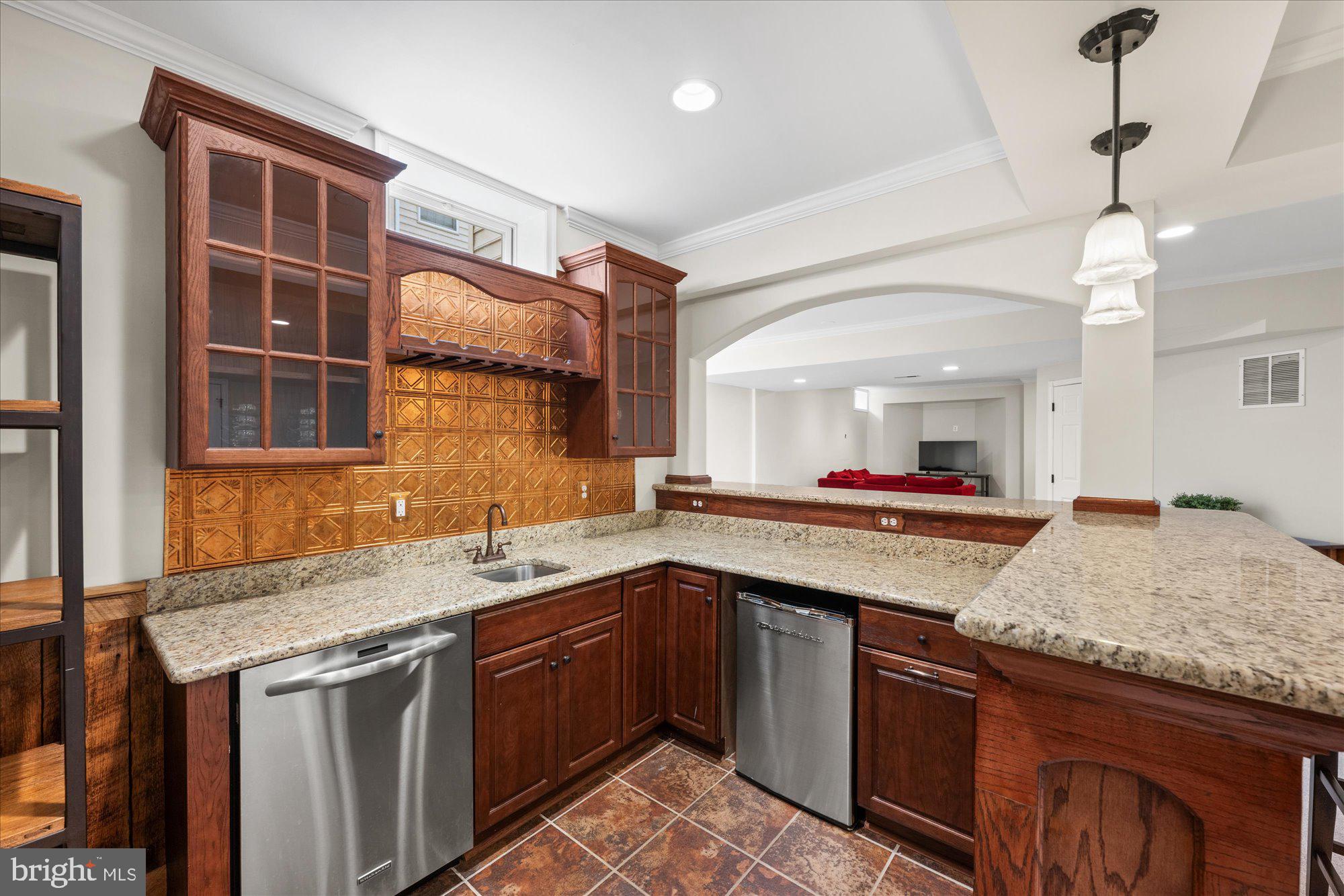 BELMONT COUNTRY CLUB - Residential