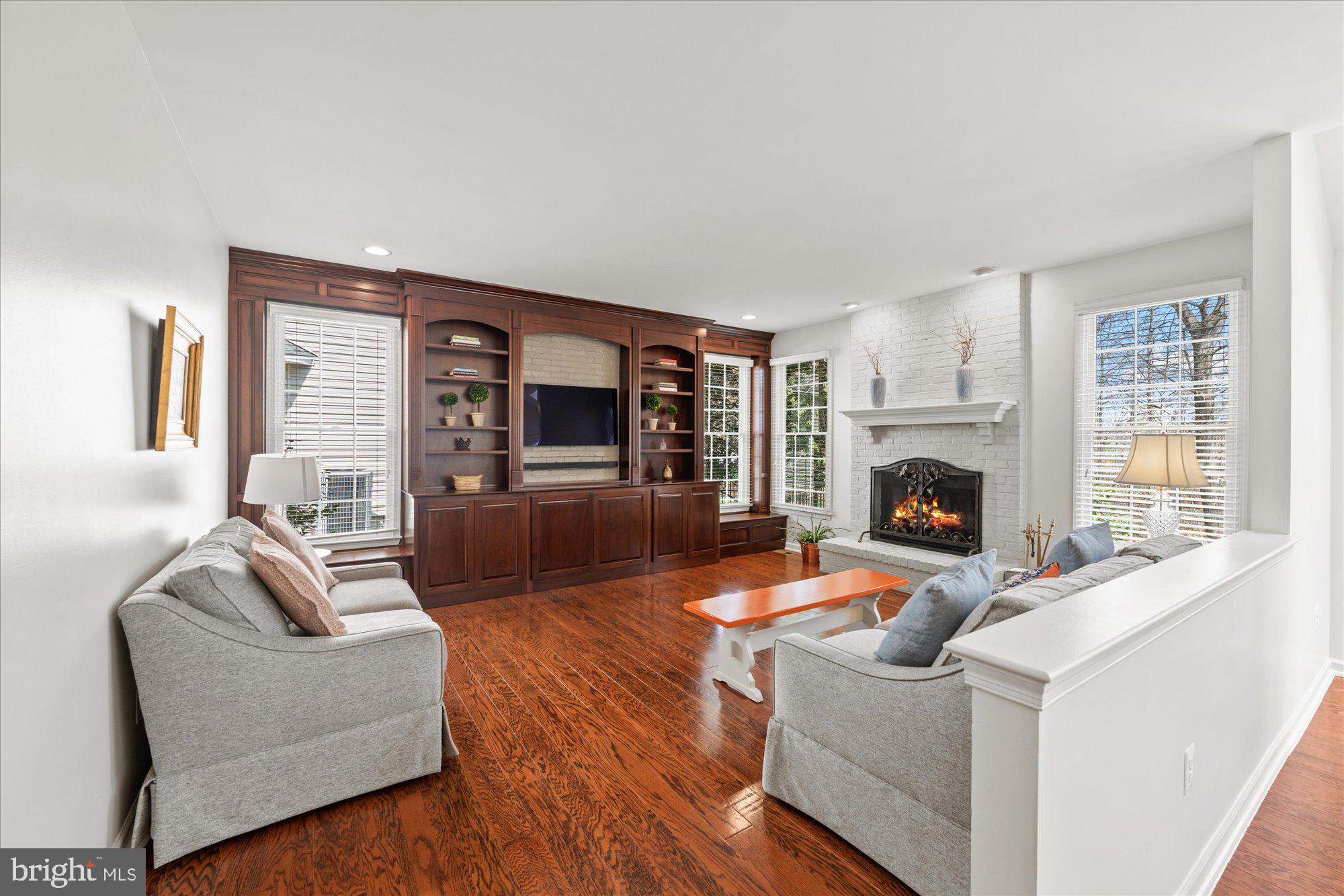 BELMONT COUNTRY CLUB - Residential