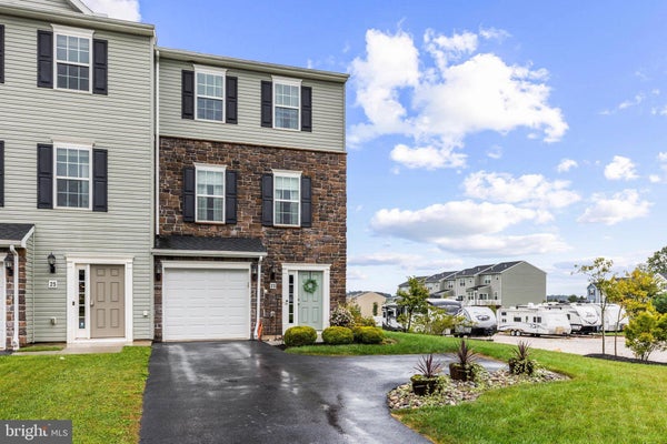 23 HOLSTEIN DR, HANOVER, PA 17331 - Image 1ccd07ea769256e39bac8ba895d9e258/1893328675