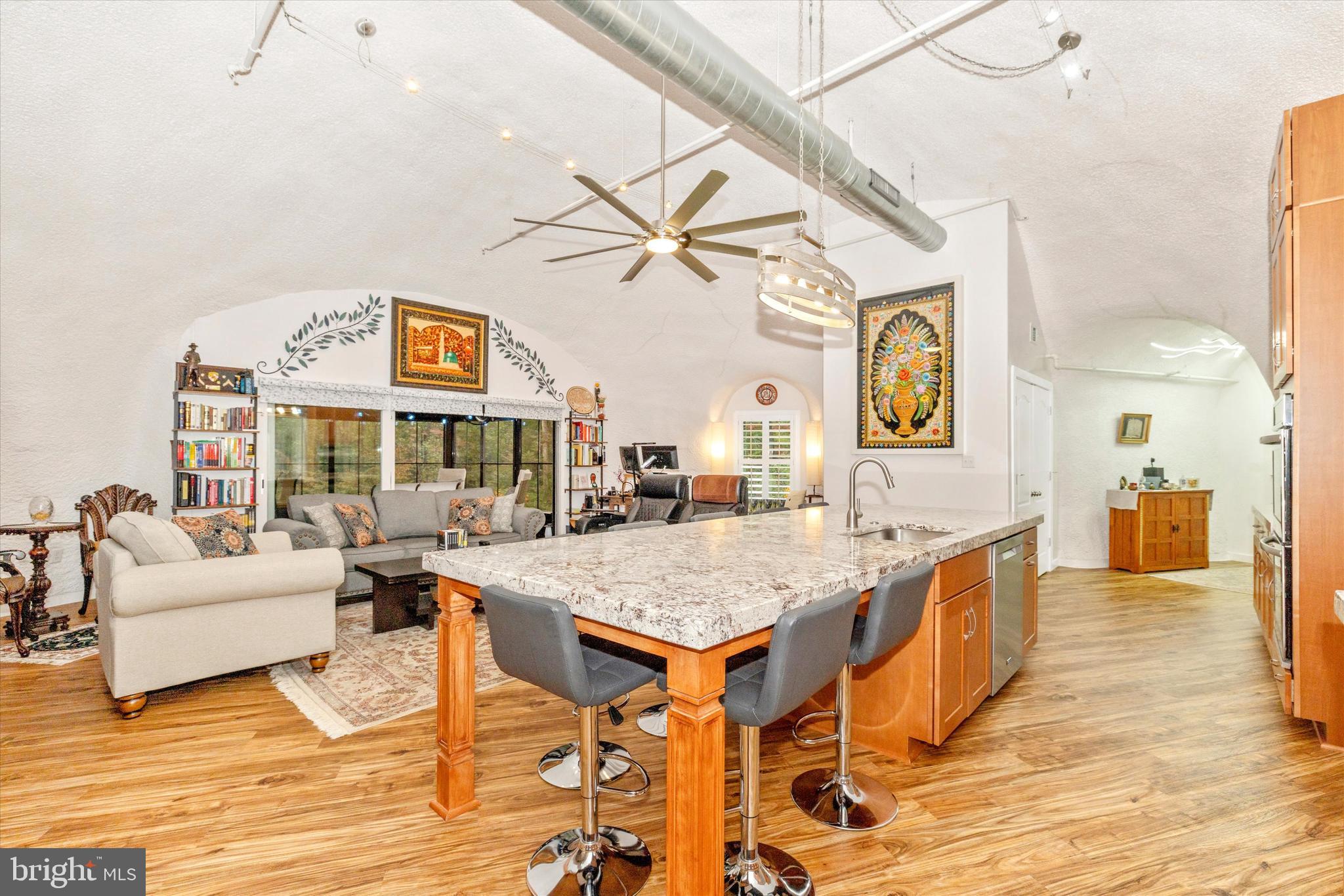 FOX TOWER KNOLLS - Residential