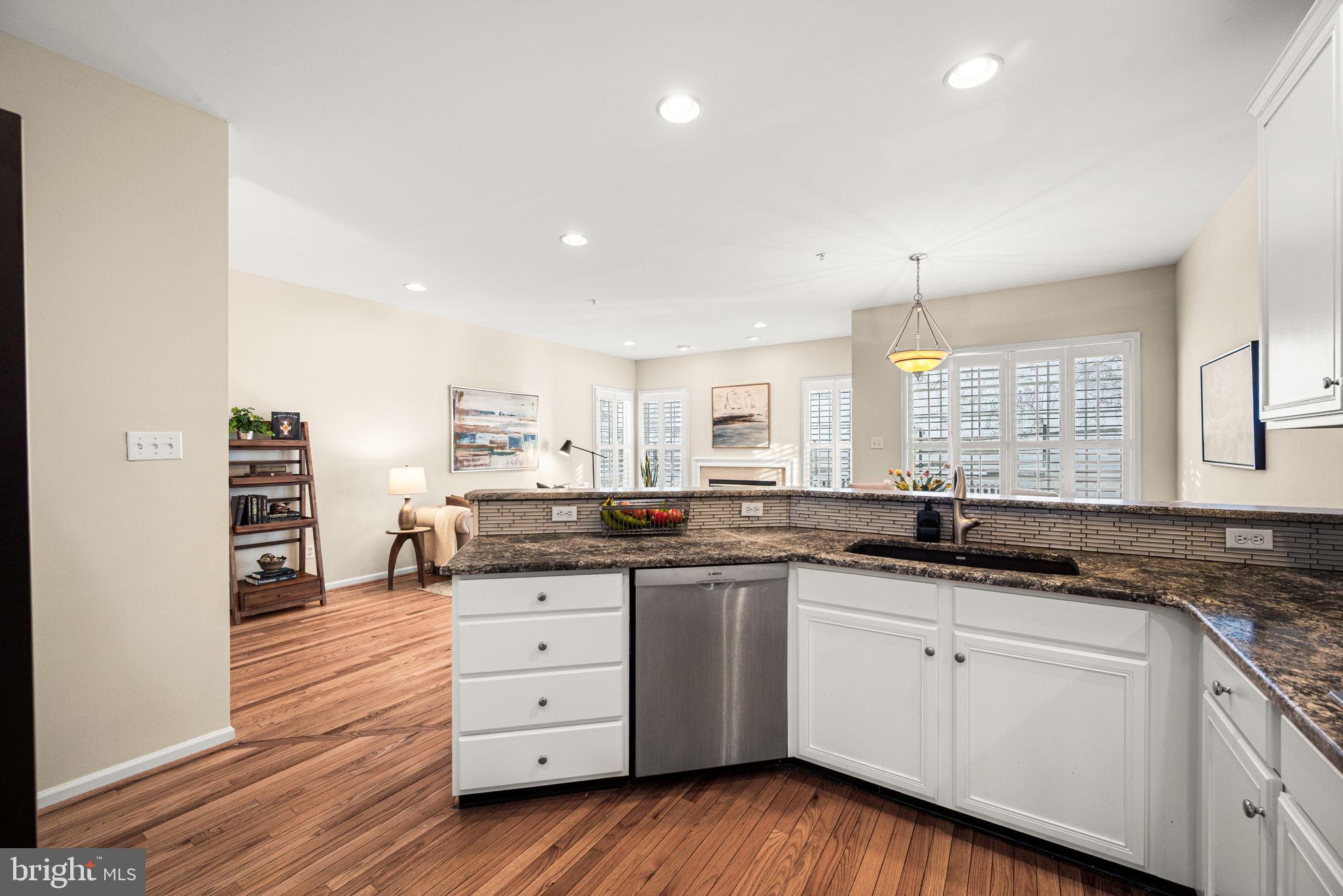 WHITELAND WOODS - Residential