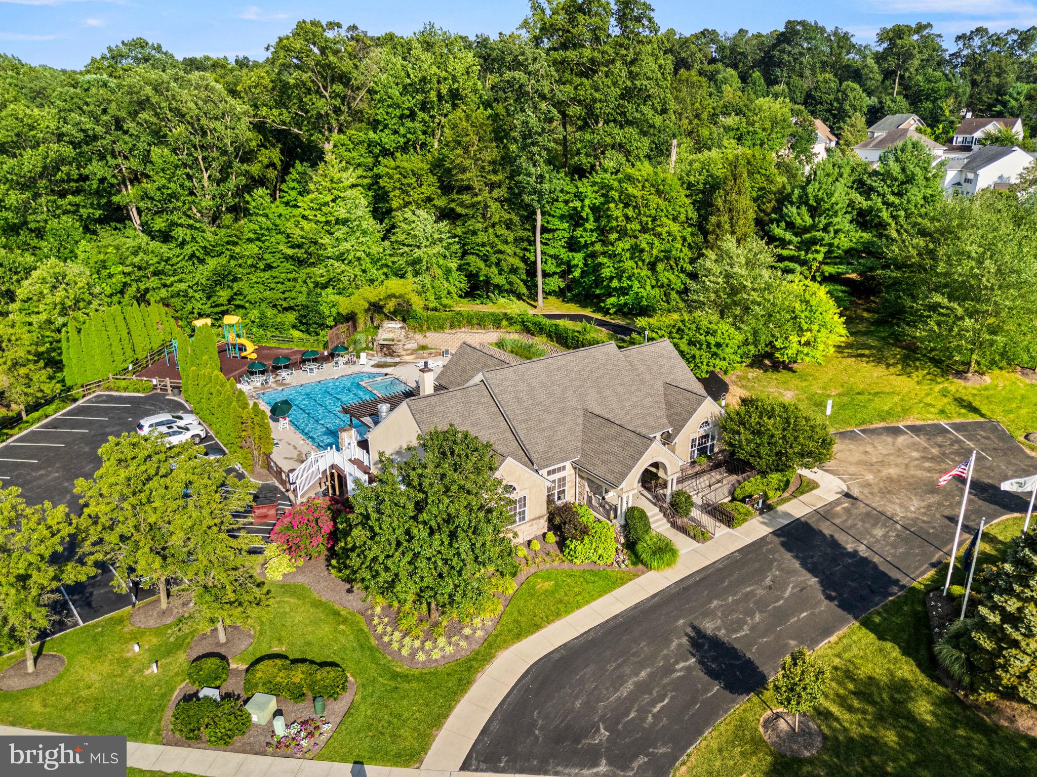 WHITELAND WOODS - Residential