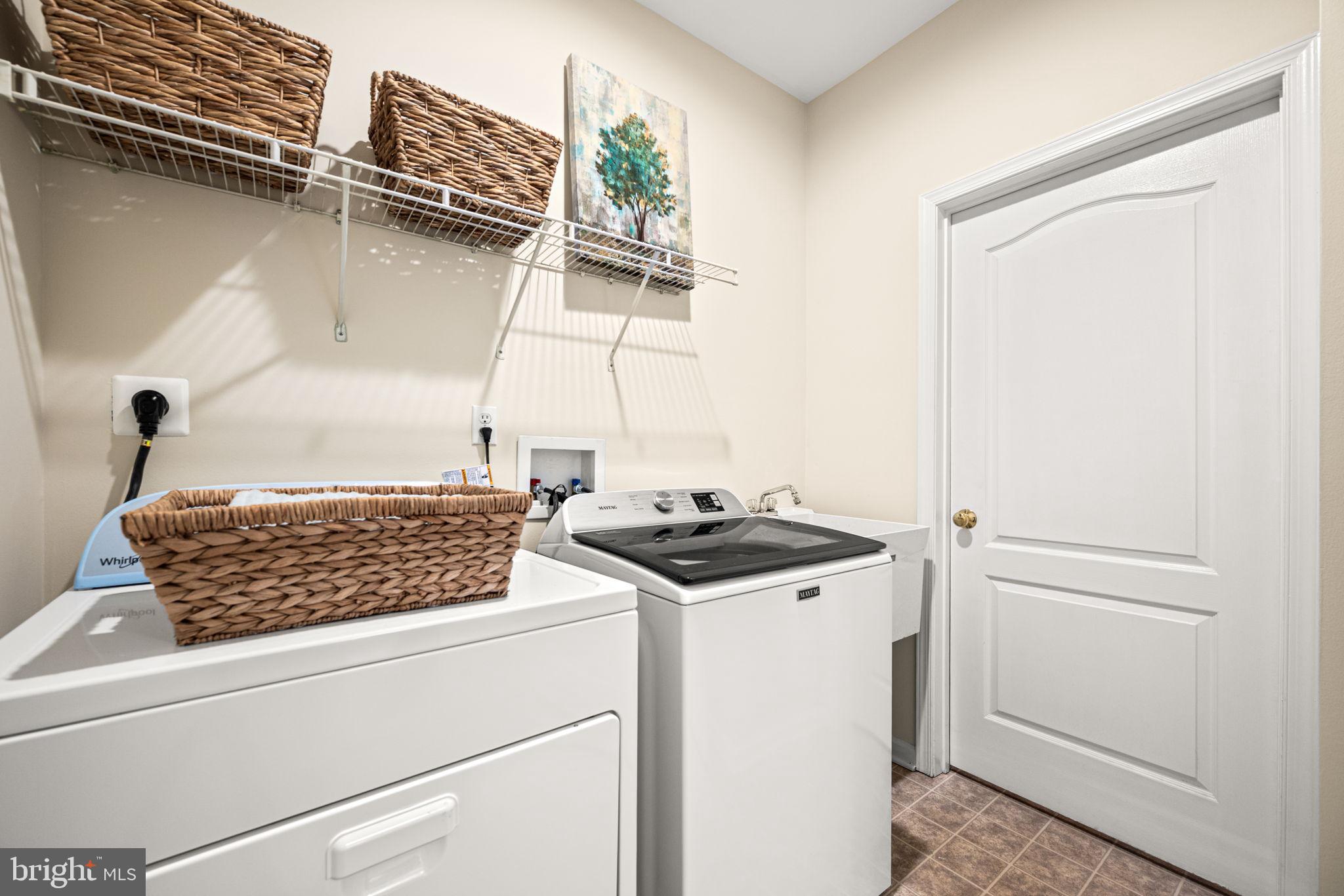 WHITELAND WOODS - Residential