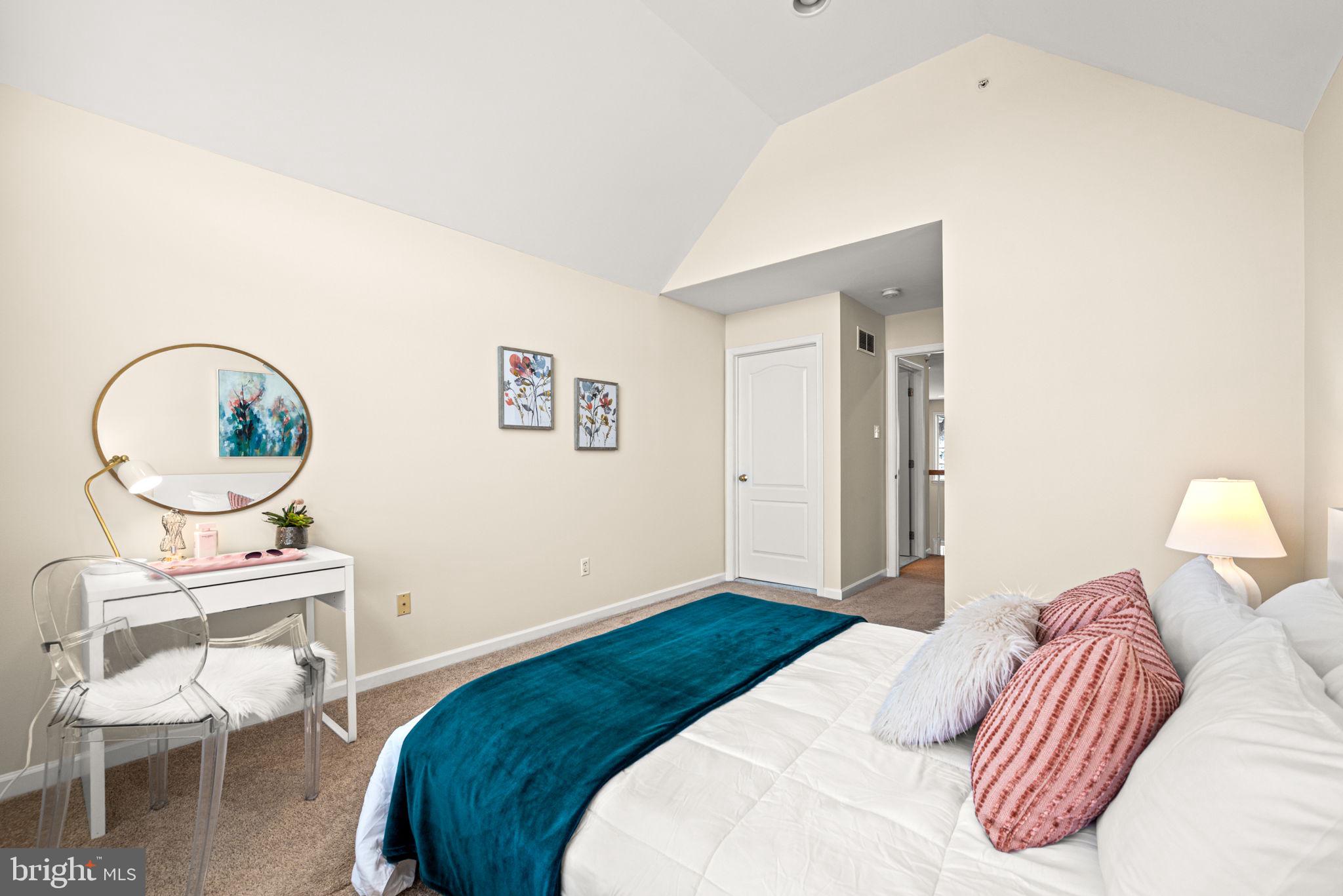 WHITELAND WOODS - Residential