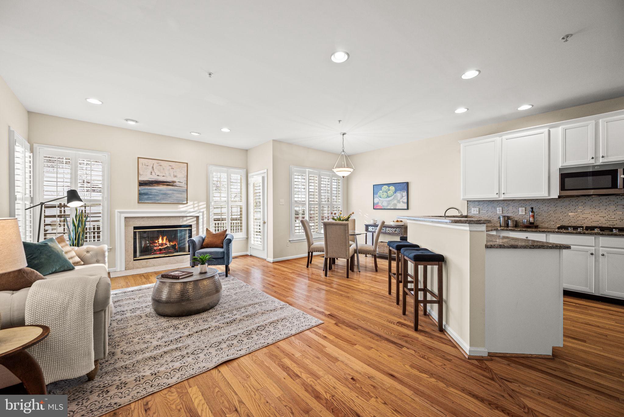 WHITELAND WOODS - Residential