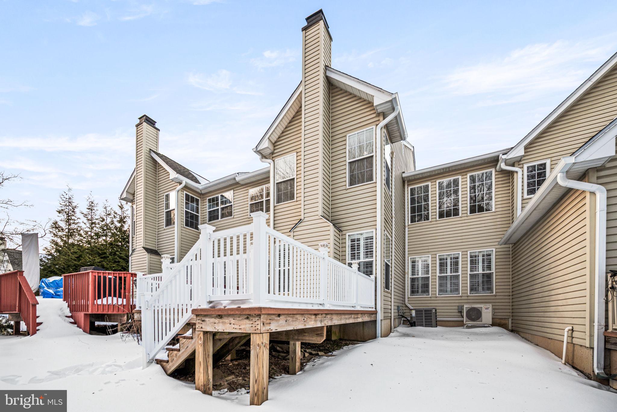 WHITELAND WOODS - Residential