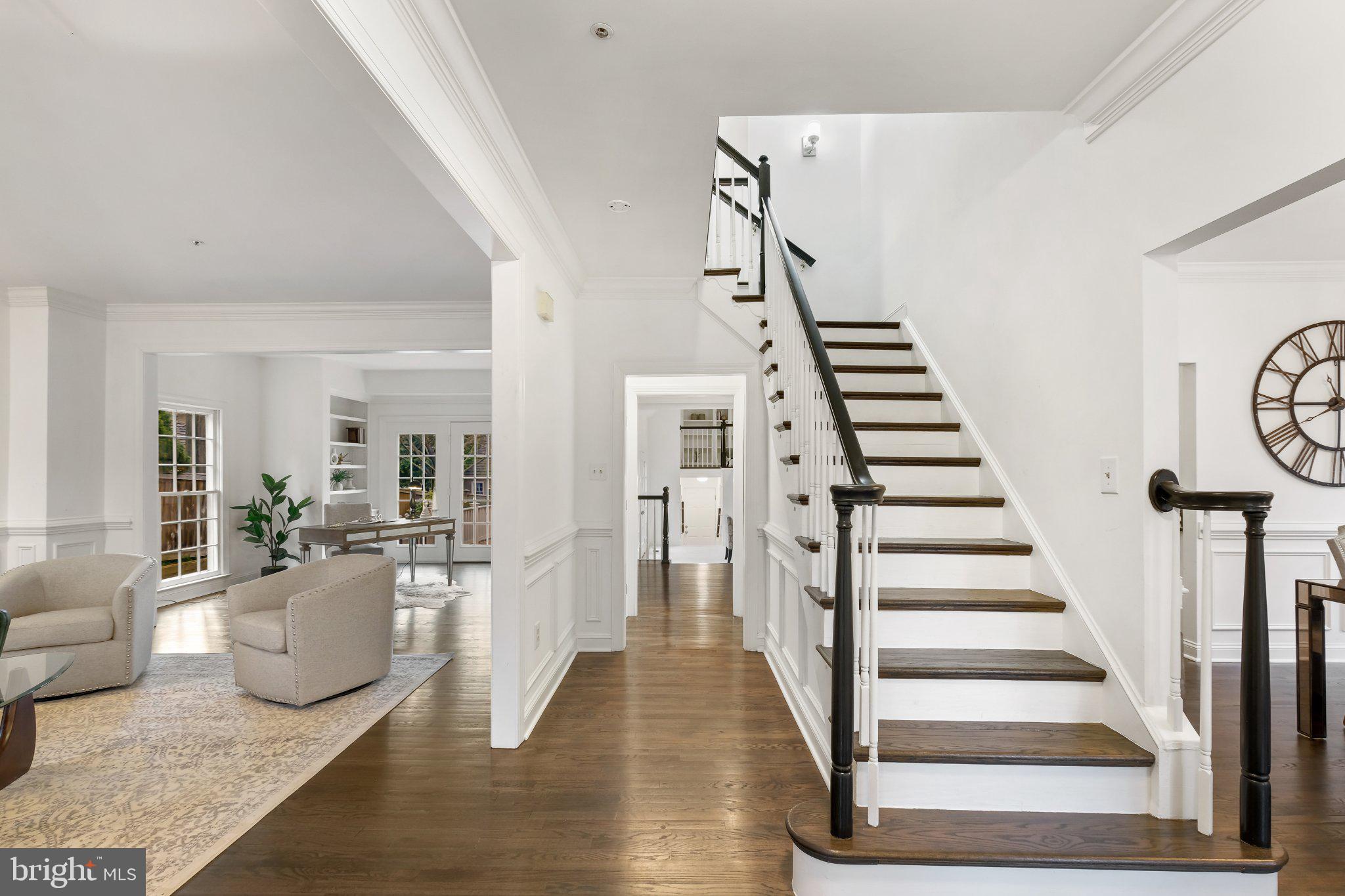 121 SELBY STREET