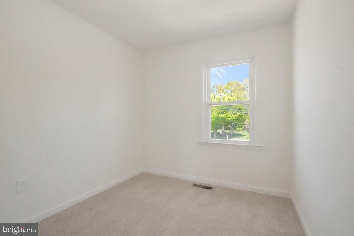 PARK SQUARE - IND HEAD - Residential