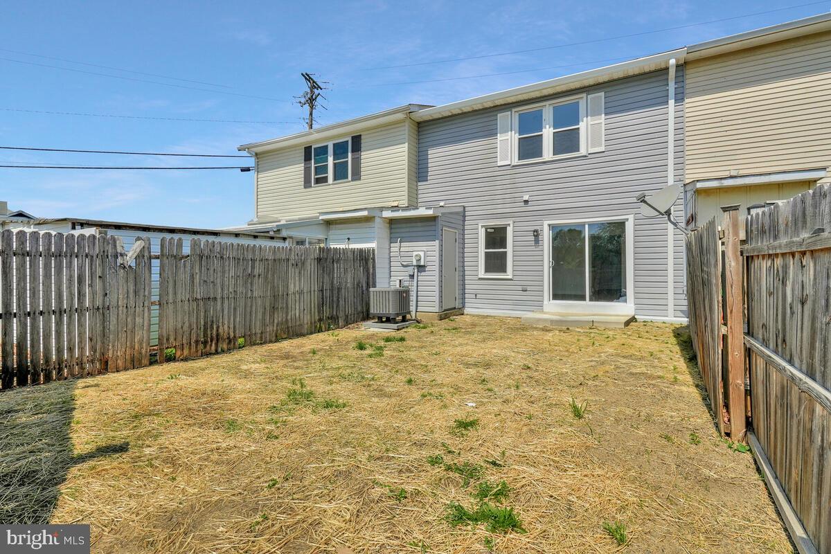 PARK SQUARE - IND HEAD - Residential