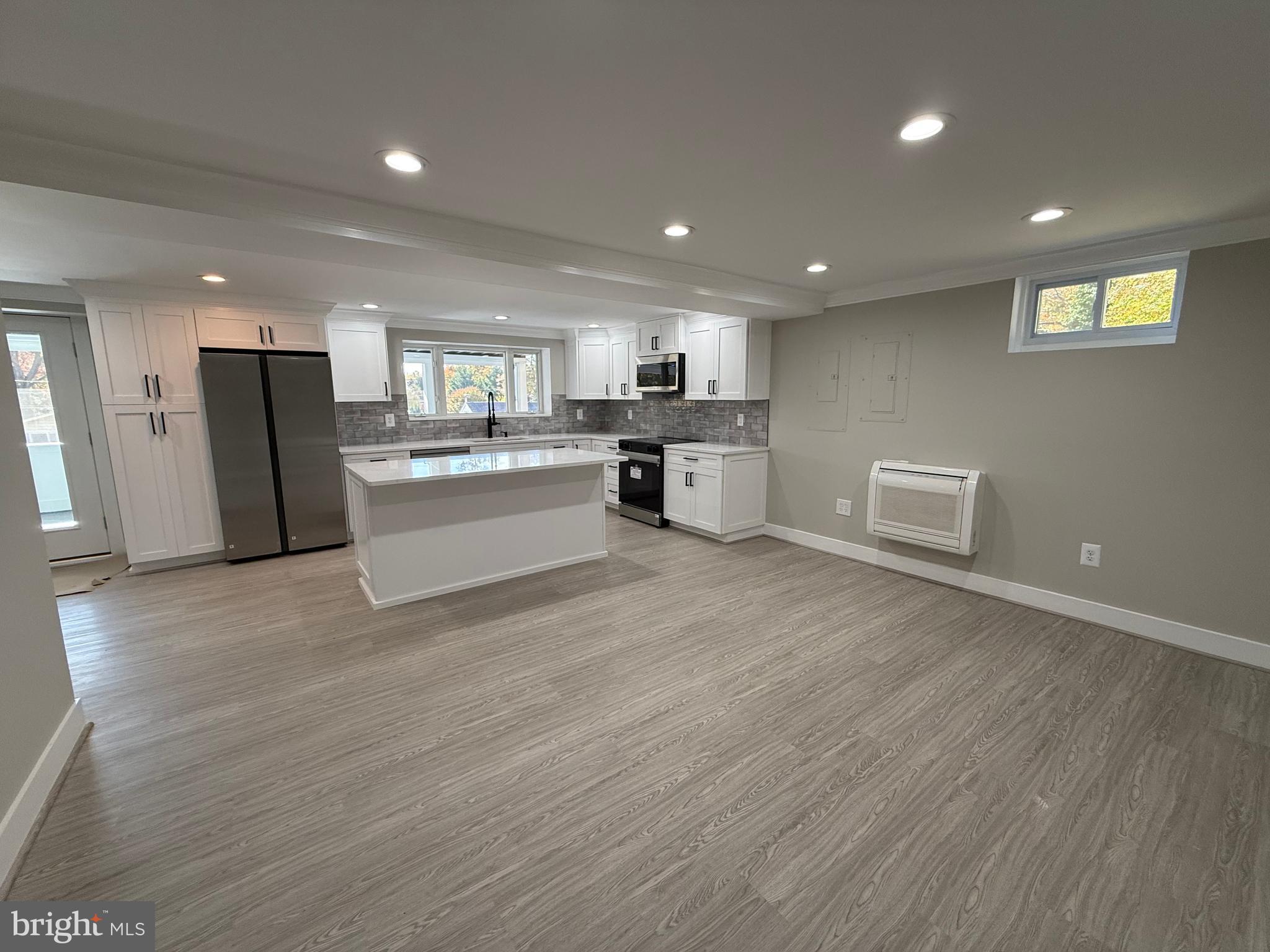 LOCH HAVEN BEACH - Residential