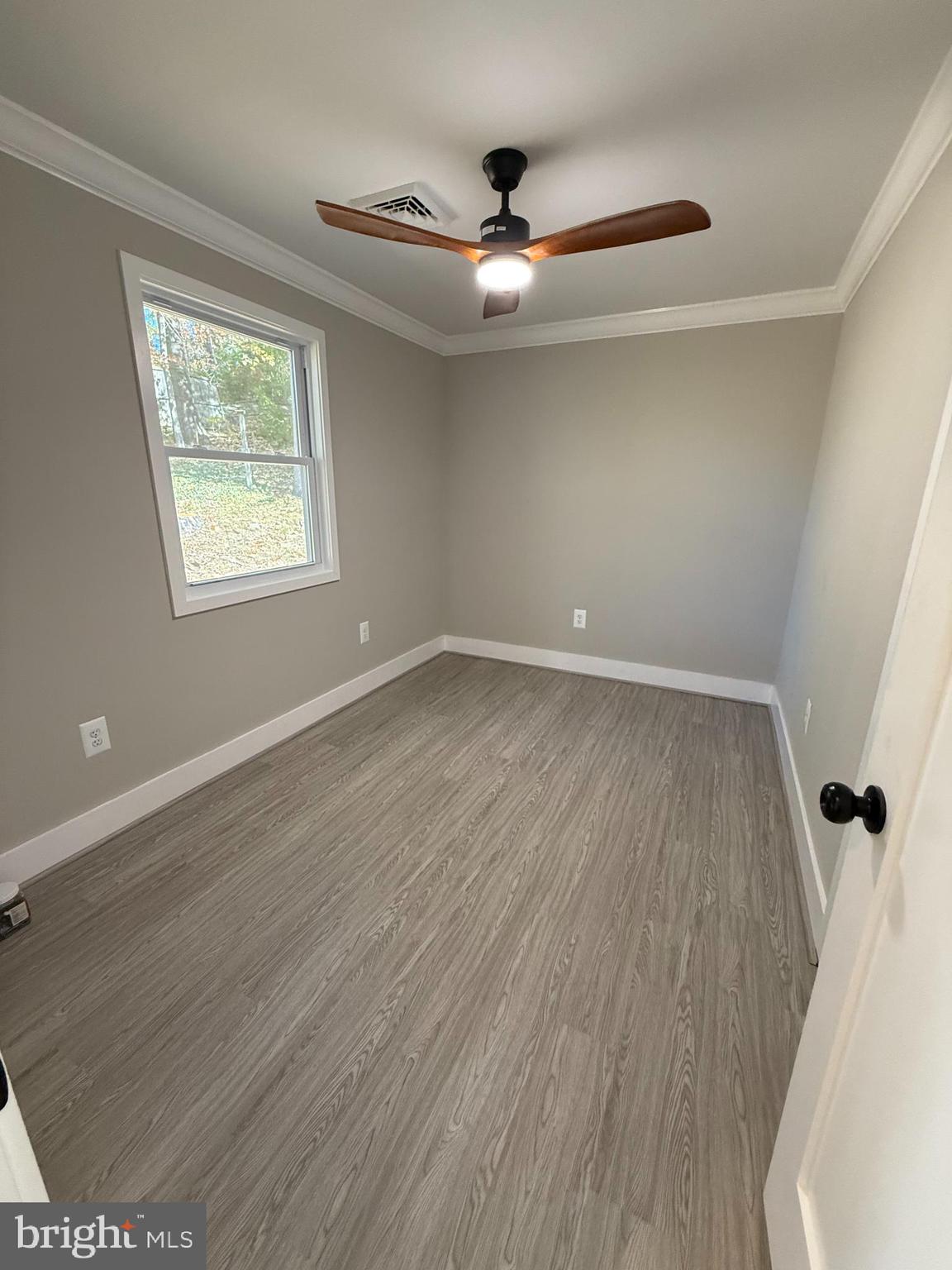 LOCH HAVEN BEACH - Residential