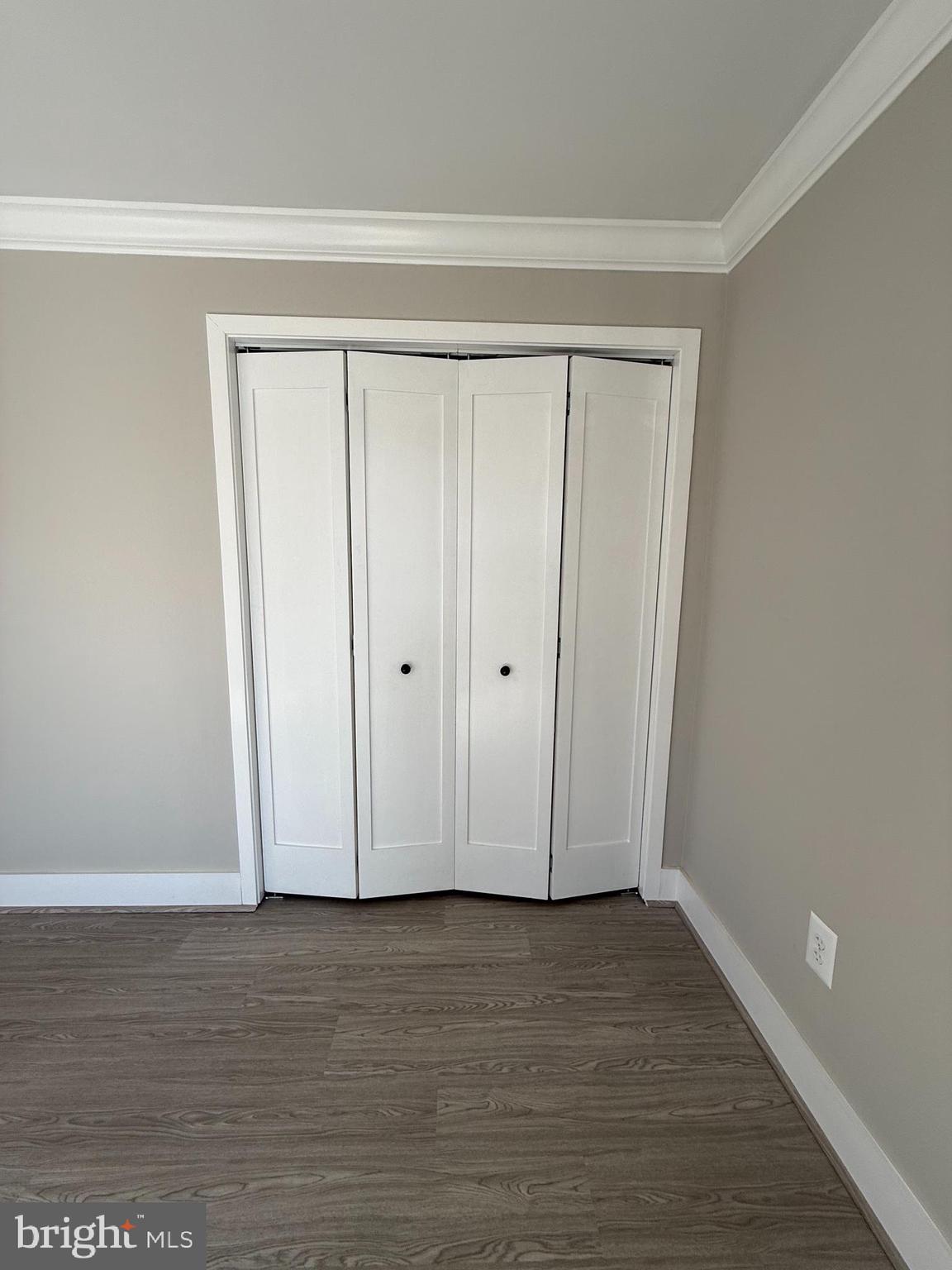 LOCH HAVEN BEACH - Residential