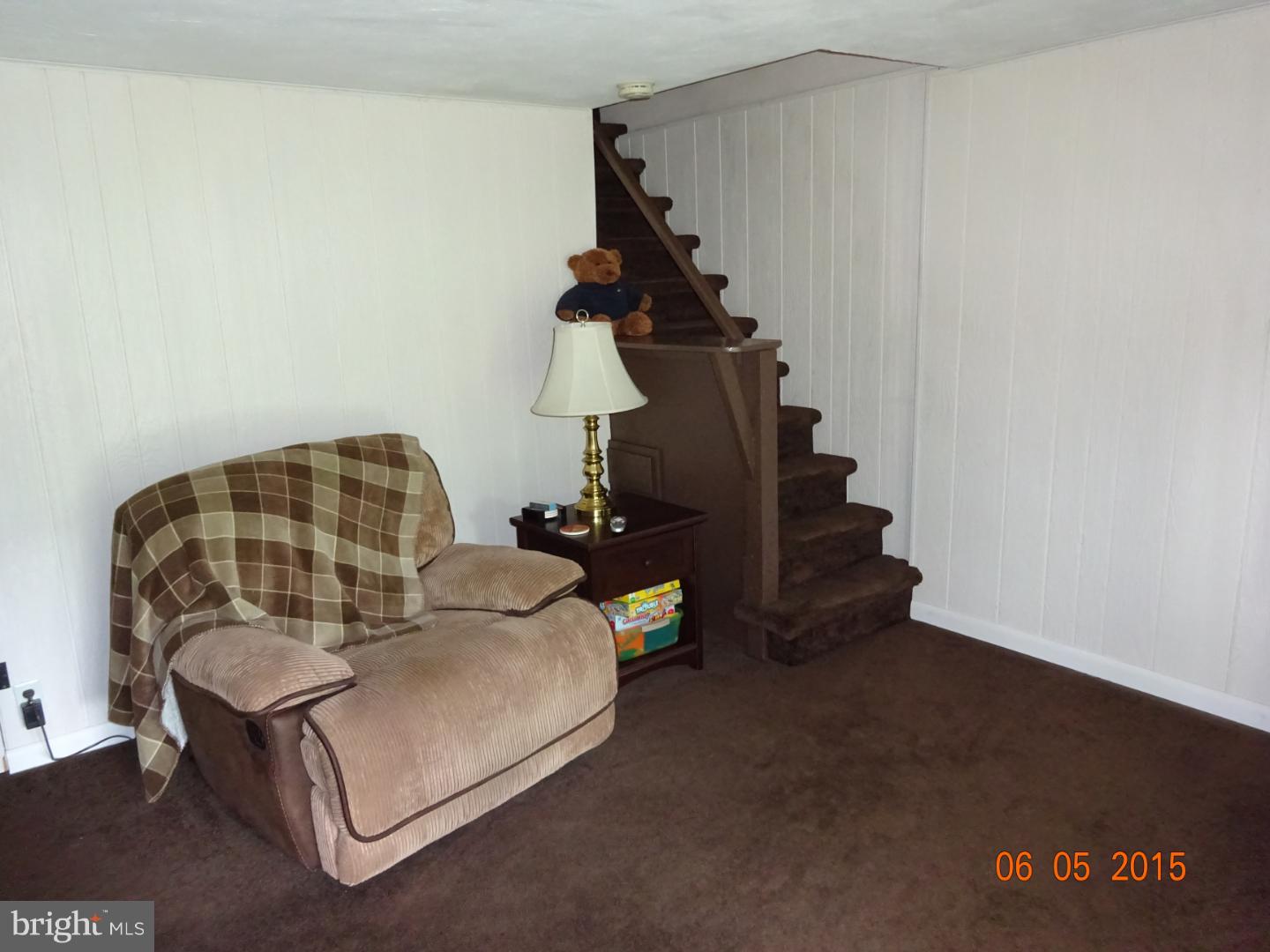 HOLME CIRCLE - Residential
