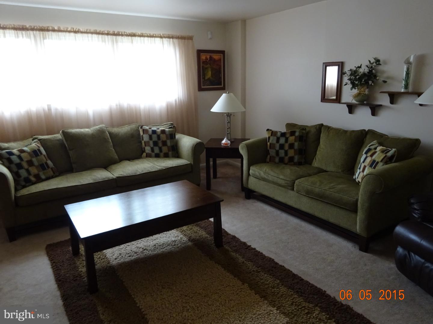 HOLME CIRCLE - Residential