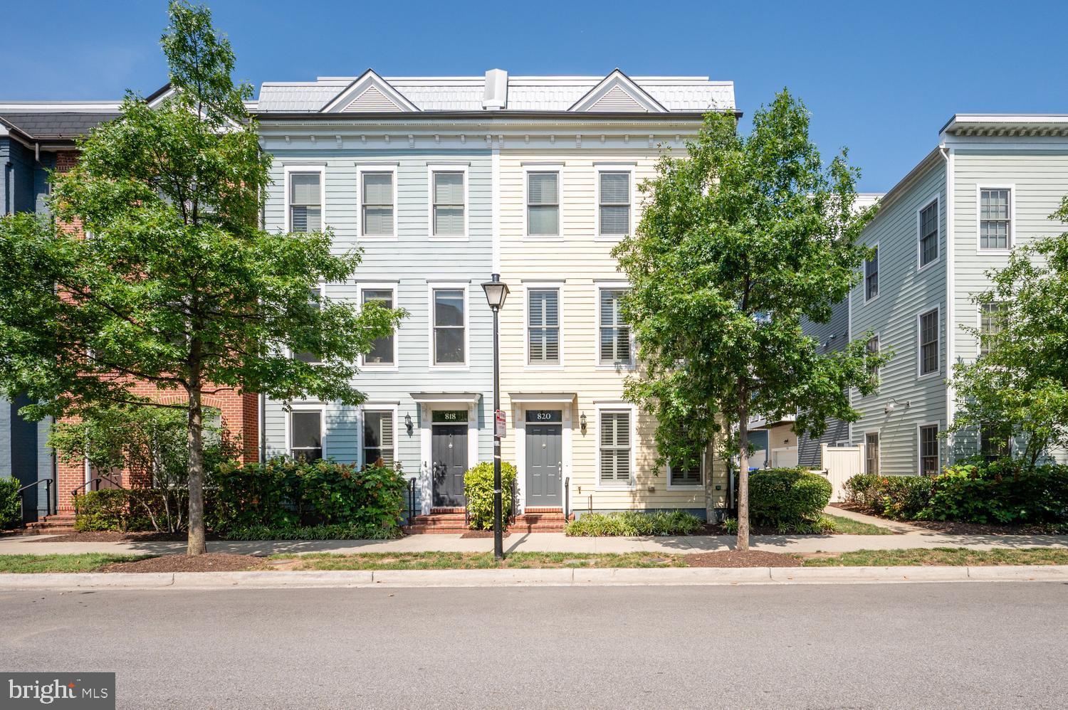 820 N ALFRED STREET