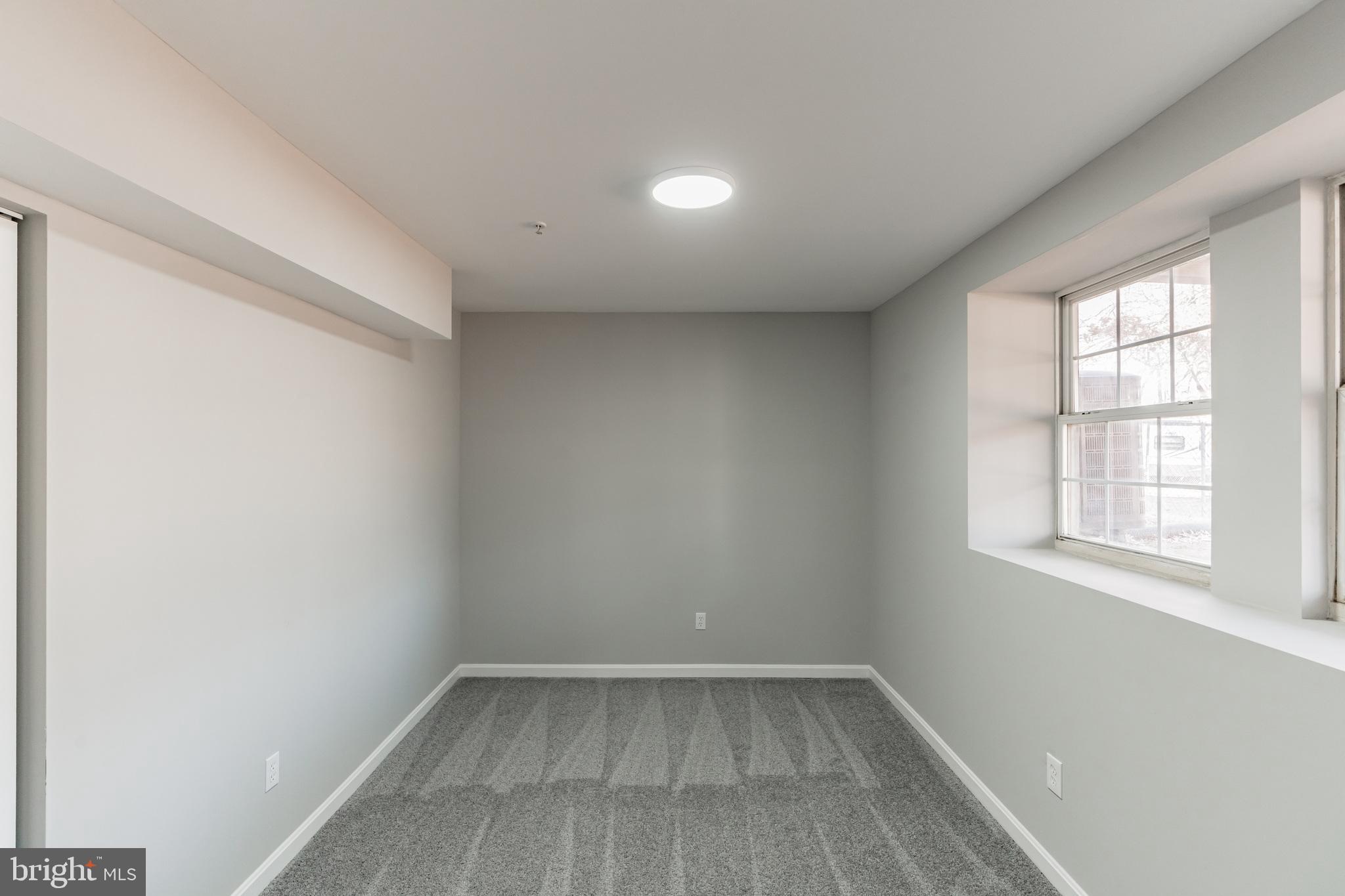 LINCOLN - Residential