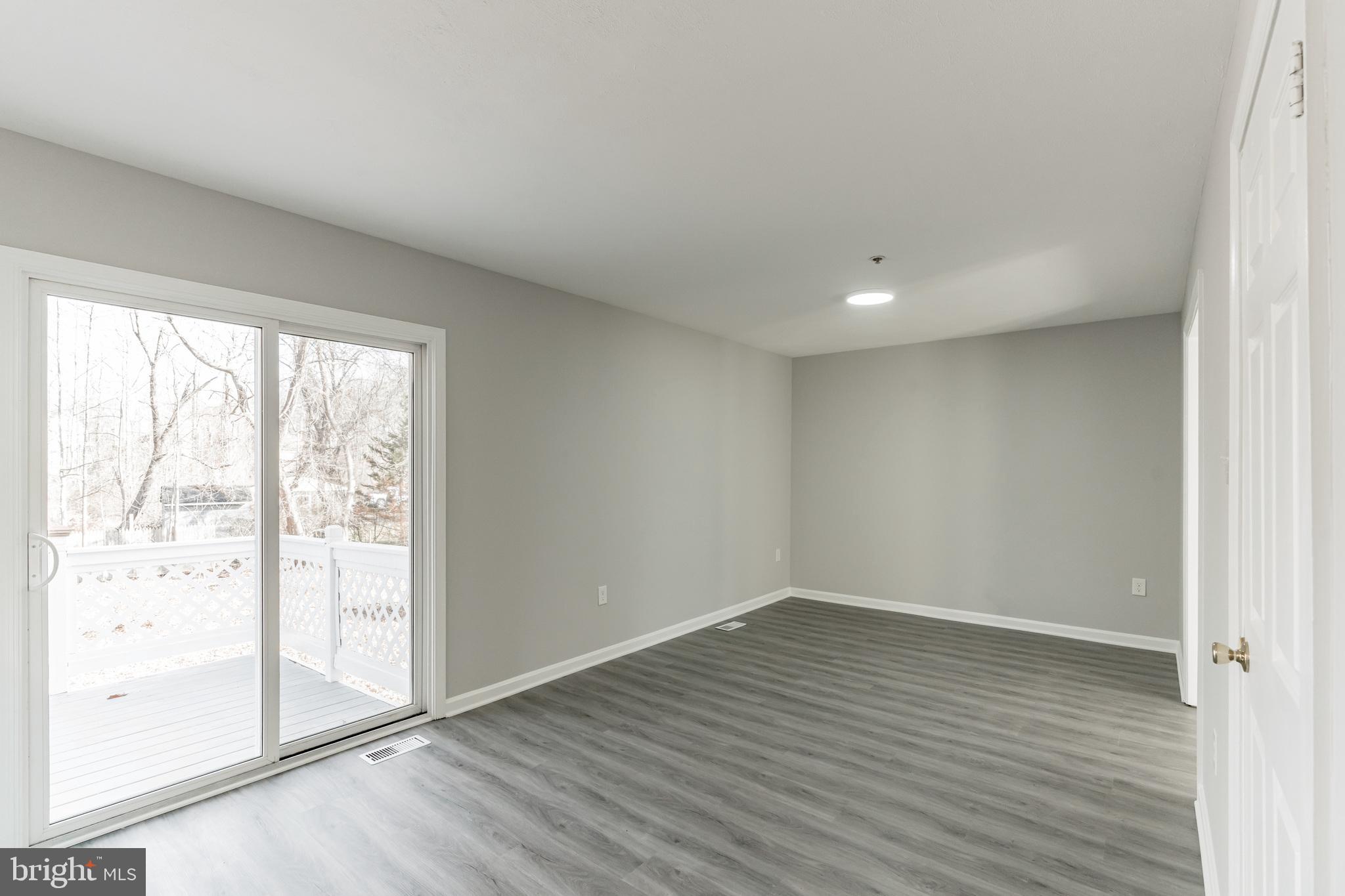 LINCOLN - Residential