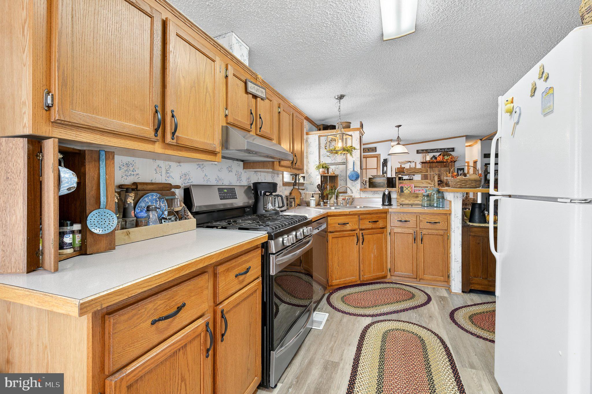 SHADOWSTONE VILLAGE - Residential