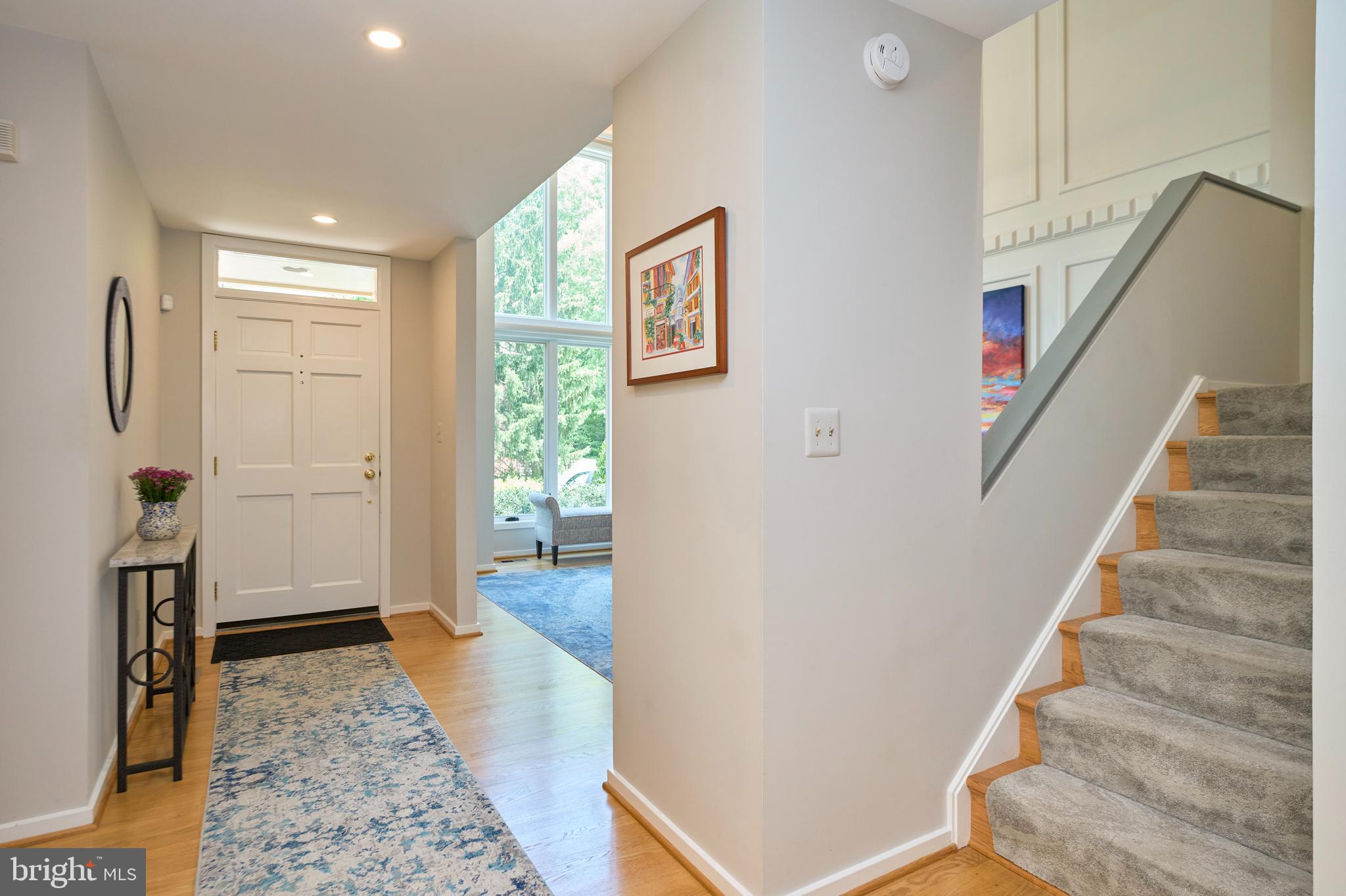 1402 HEMINGWAY COURT