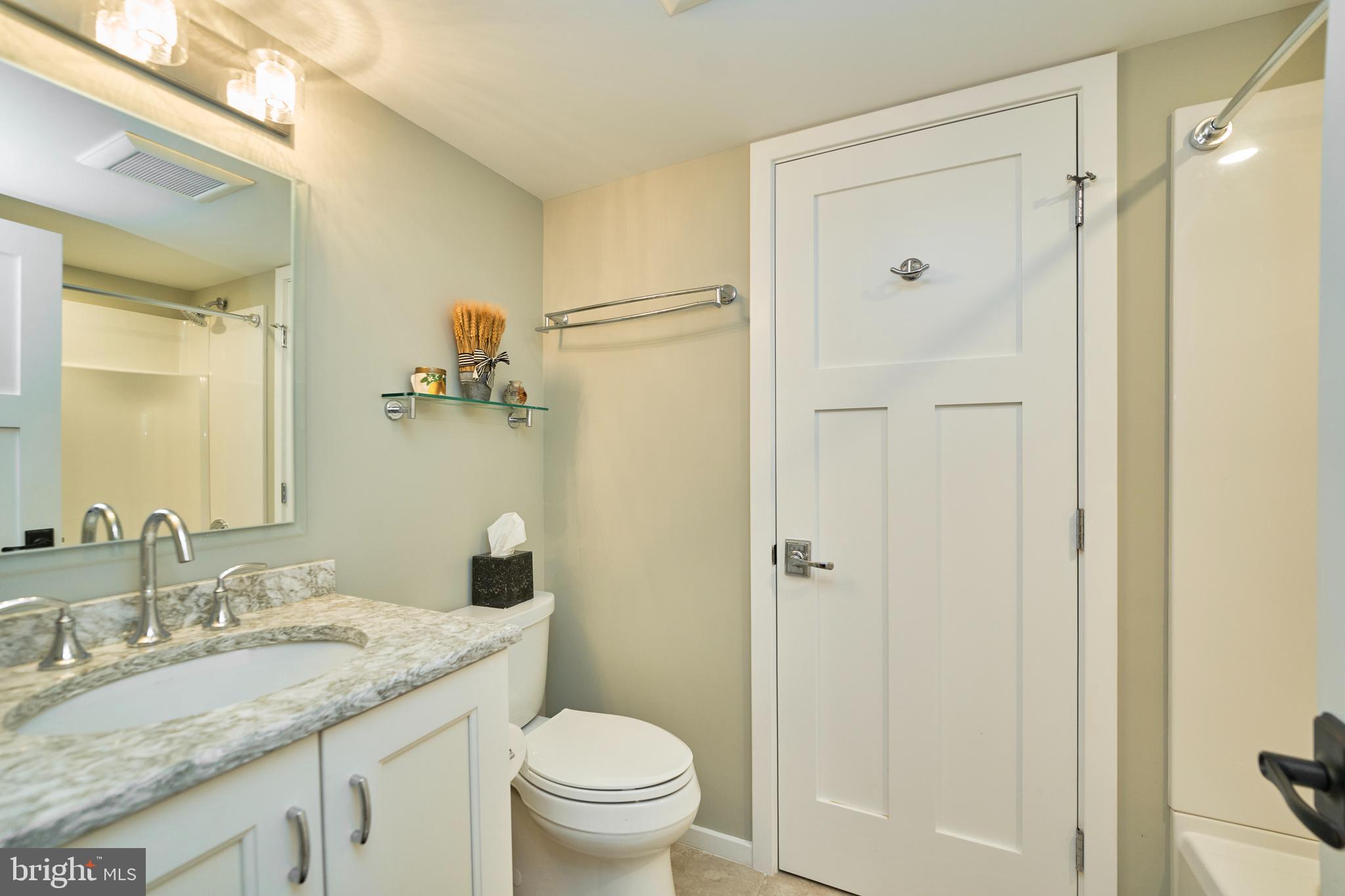 RESTON - Residential