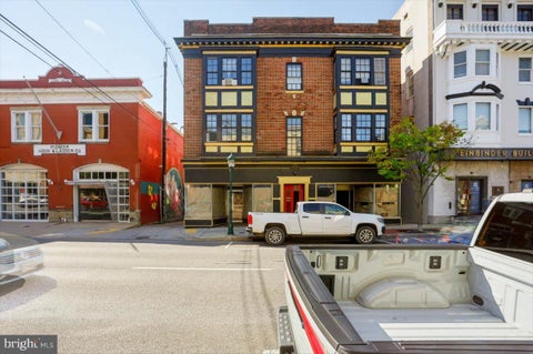 Photo of 25 W Franklin Street, HAGERSTOWN, MD 21740 (MLS # MDWA2040930)