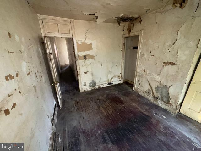 SHIPLEY HILL - Residential