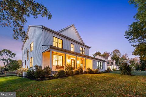 1619 SCHOOL HOUSE LANE AMBLER PA 19002