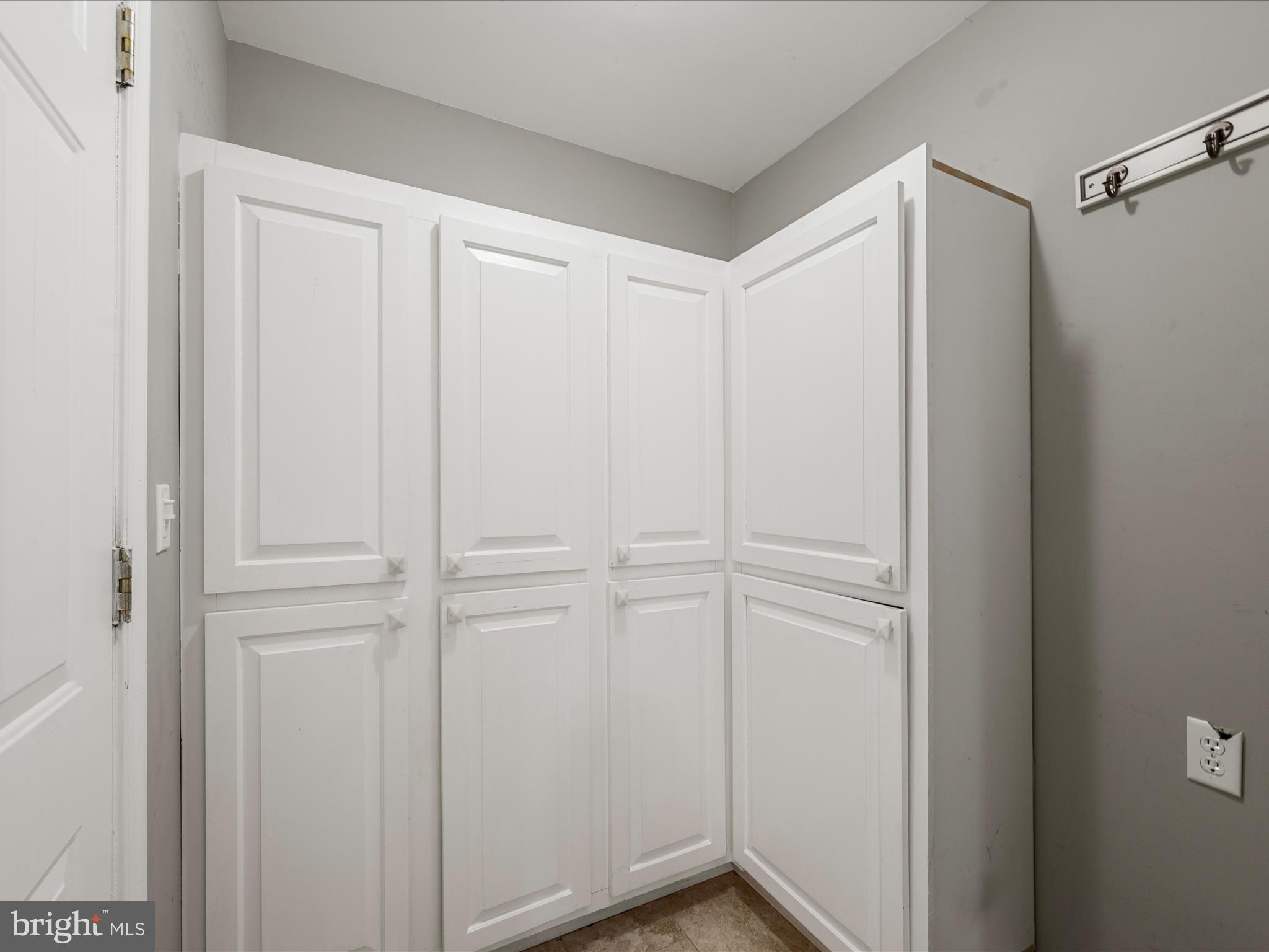 CANTER ESTATES - Residential