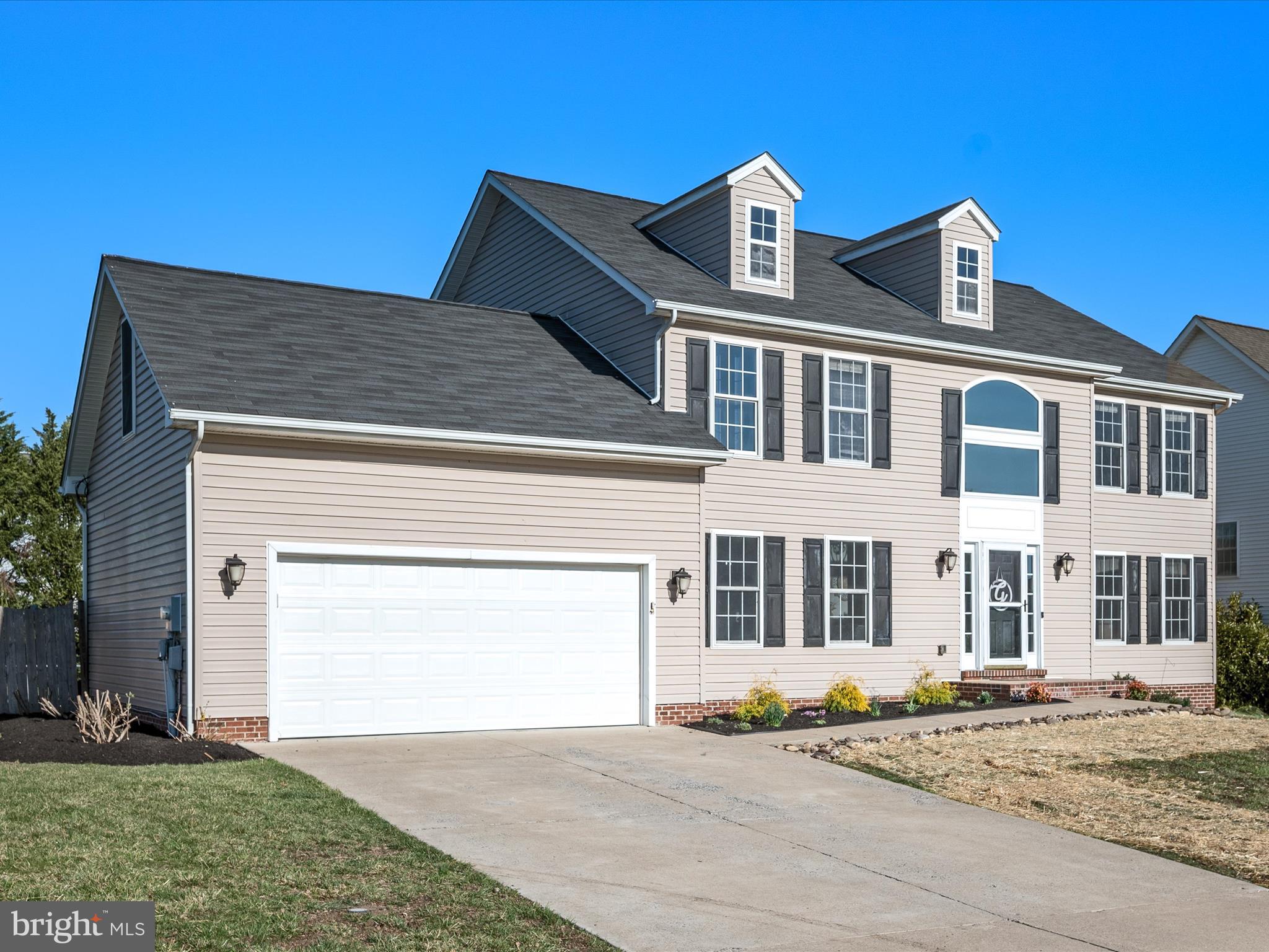 CANTER ESTATES - Residential