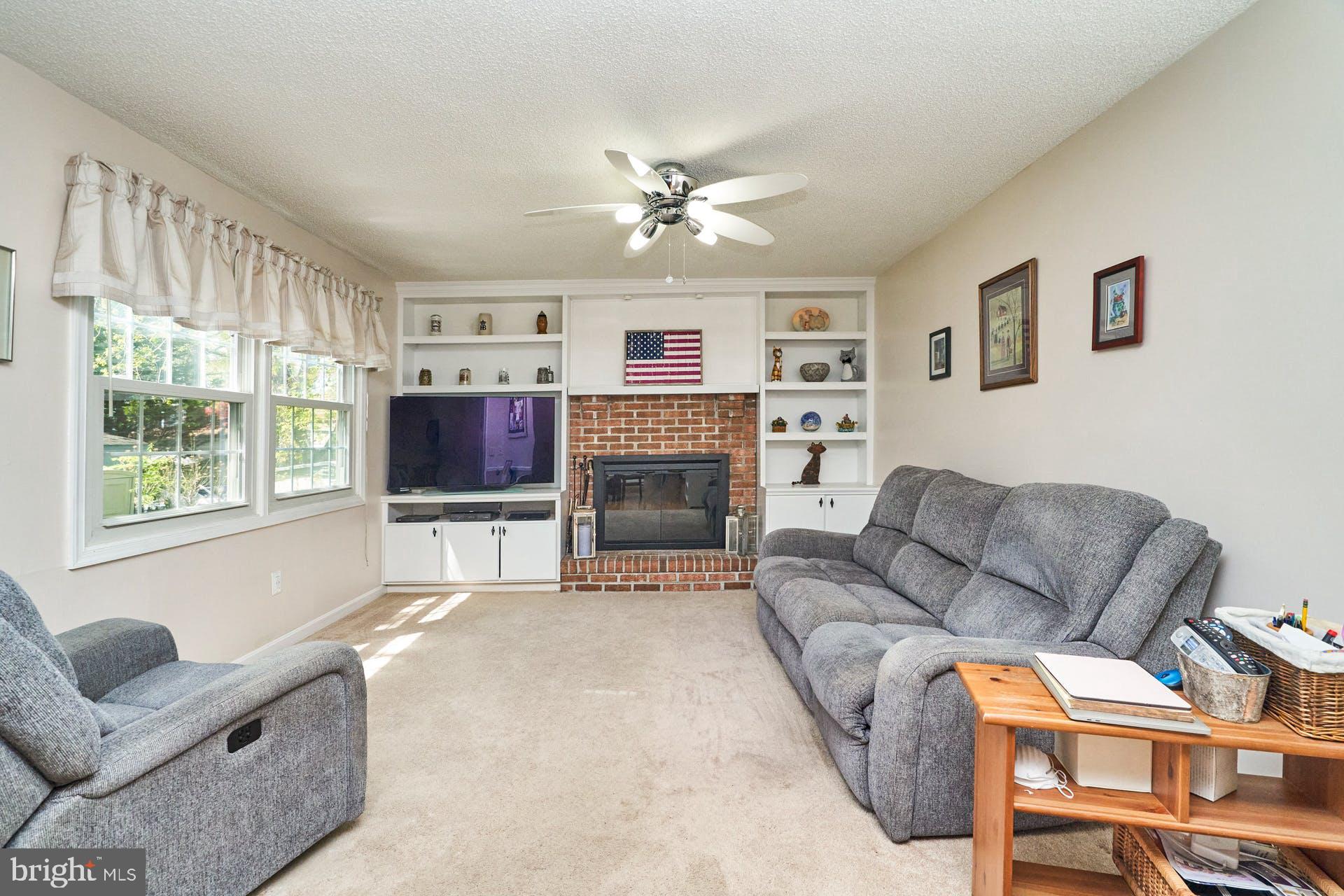 IRON RIDGE - Residential