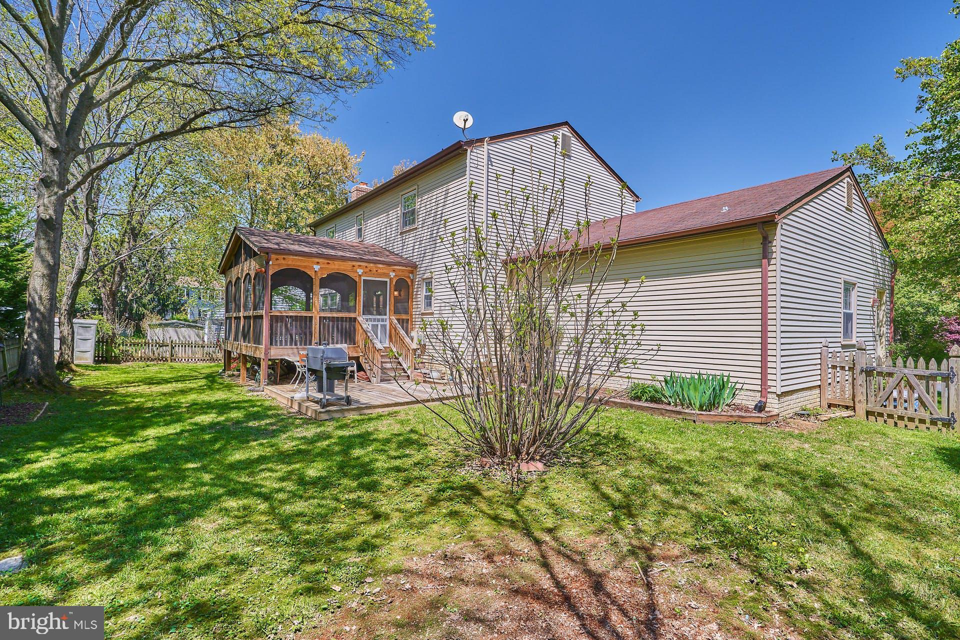 IRON RIDGE - Residential