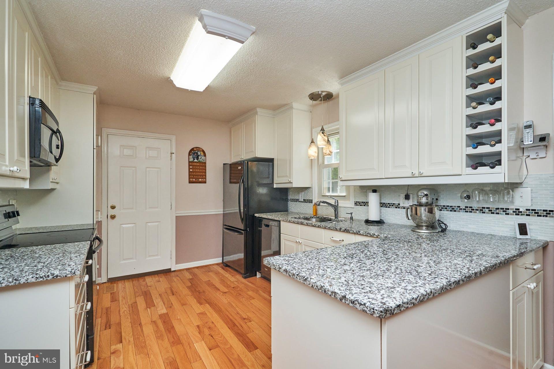 IRON RIDGE - Residential