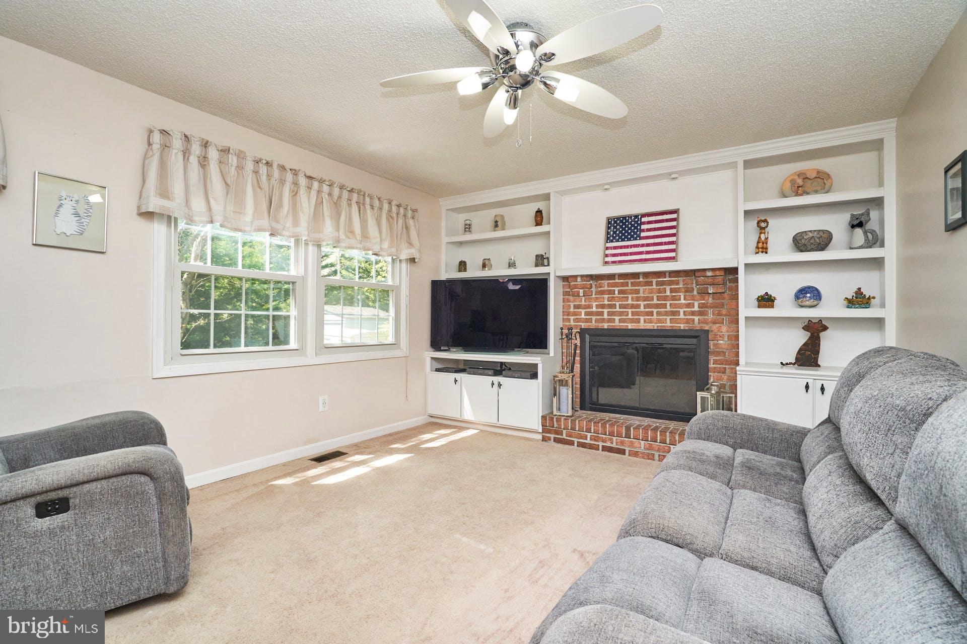 IRON RIDGE - Residential