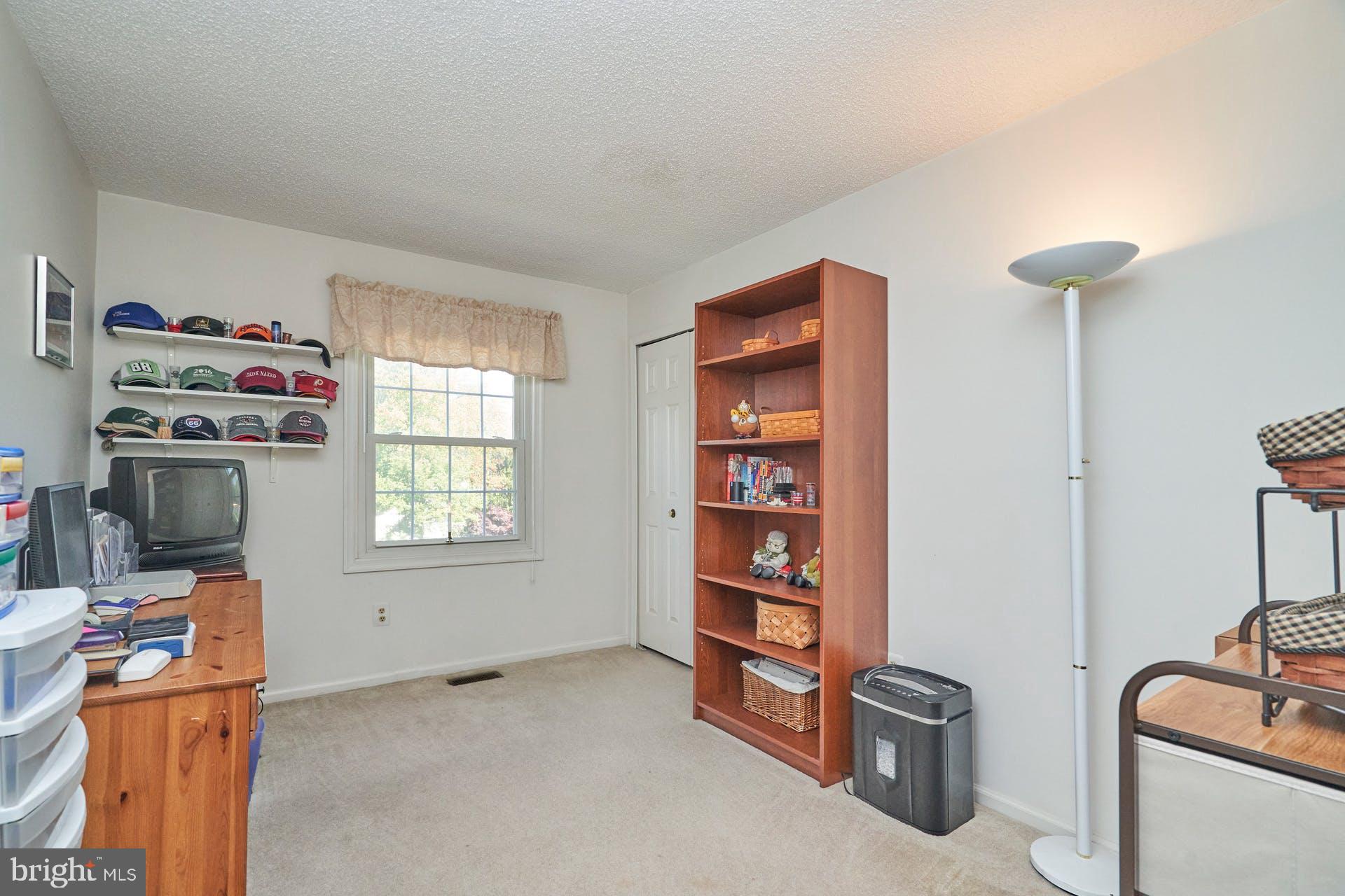 IRON RIDGE - Residential