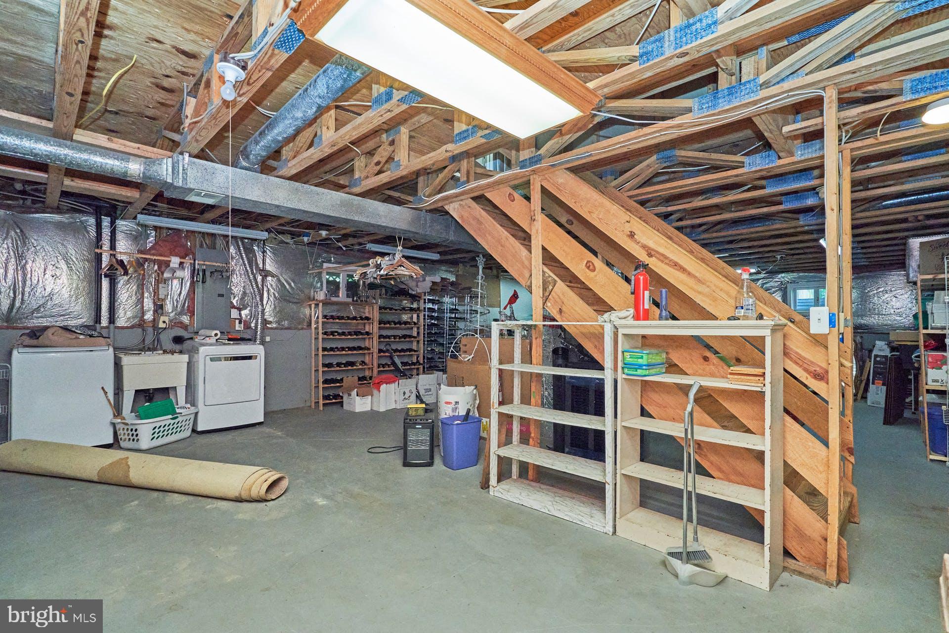 IRON RIDGE - Residential