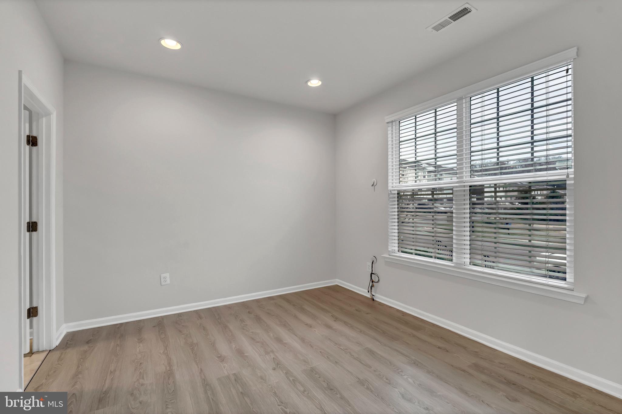 CAPITOL HEIGHTS - Residential