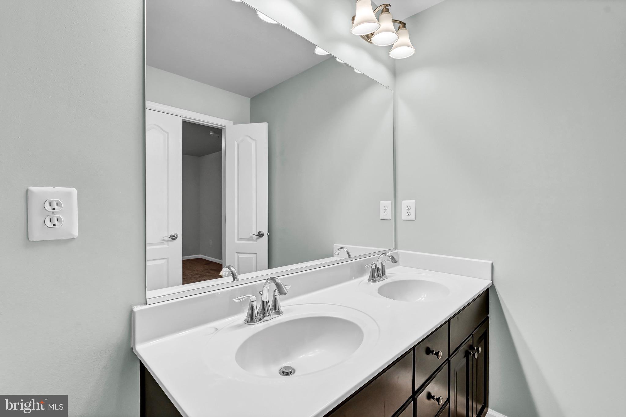 CAPITOL HEIGHTS - Residential