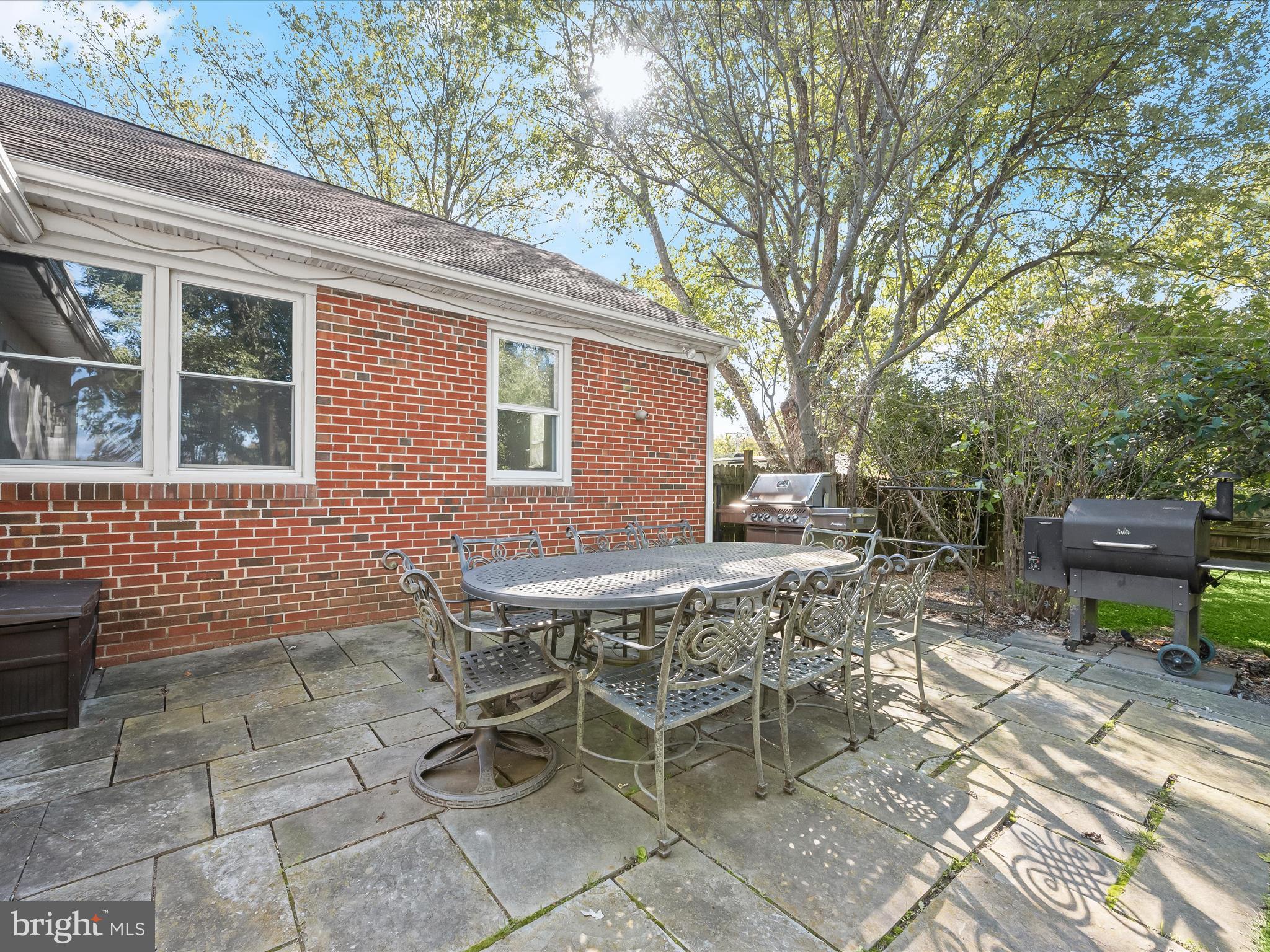 WOODSTOCK - Residential