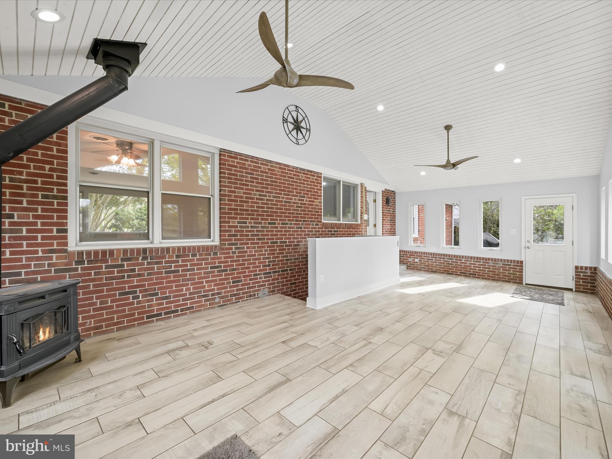 WOODSTOCK - Residential