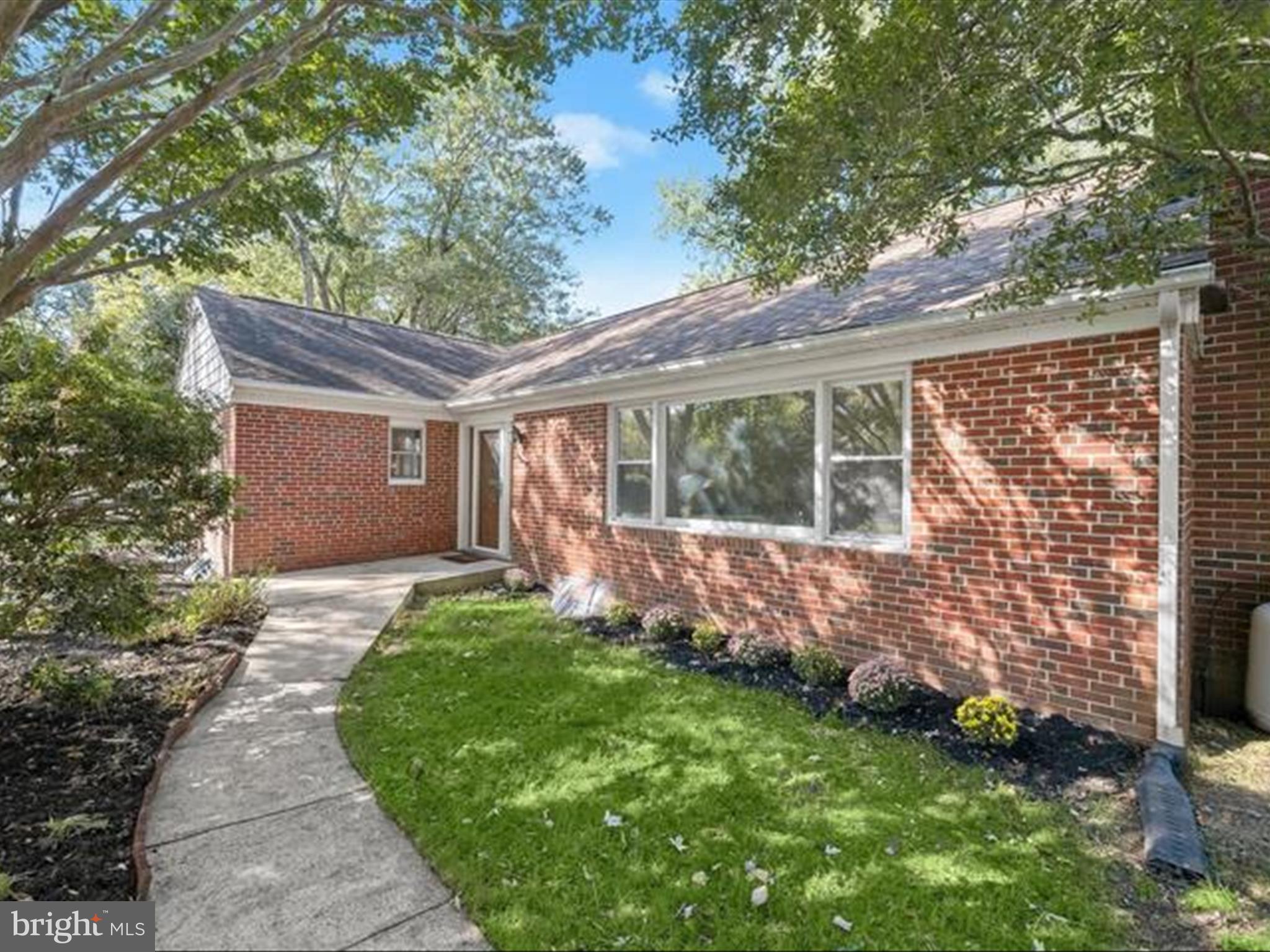 WOODSTOCK - Residential