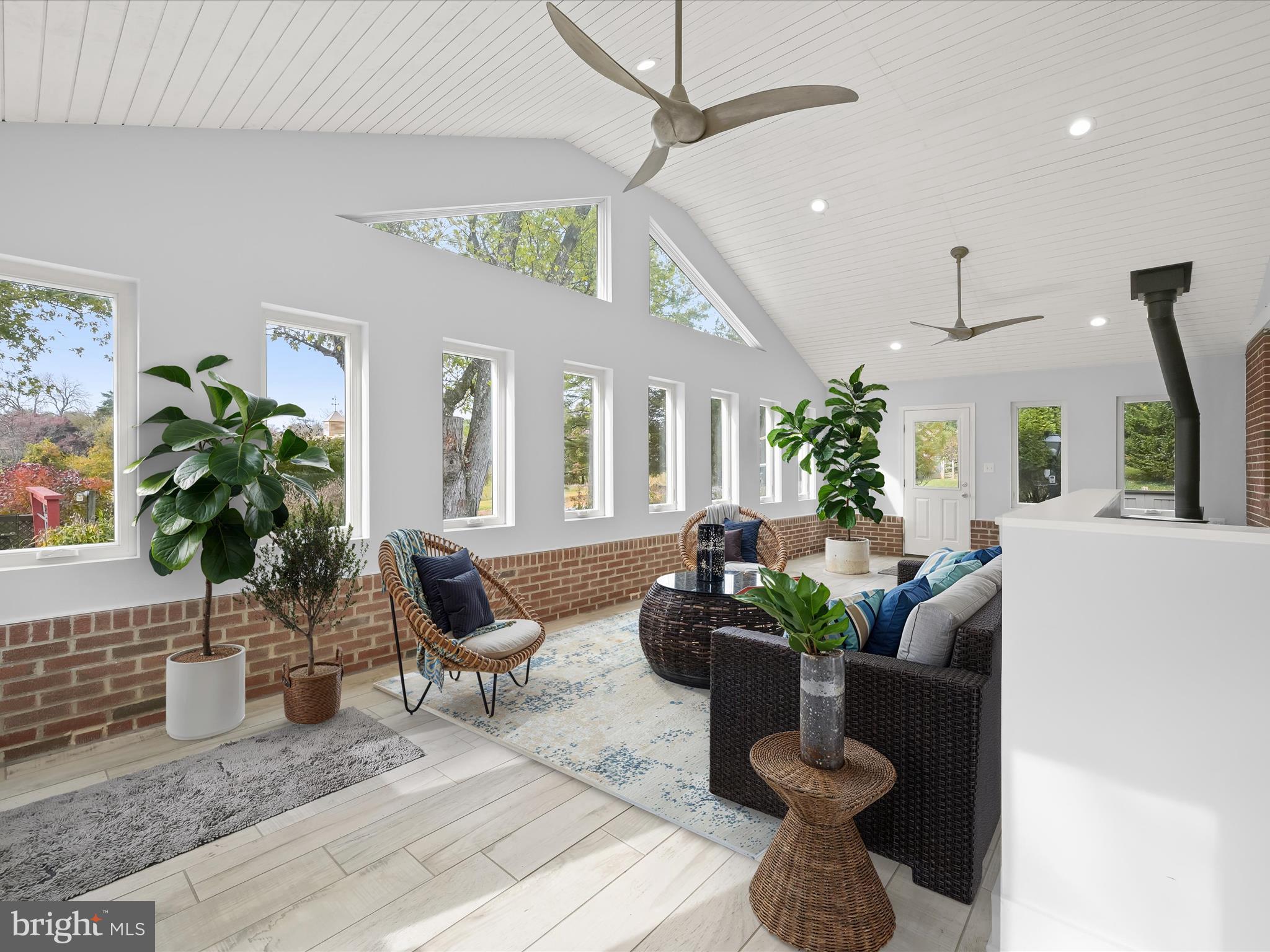 WOODSTOCK - Residential