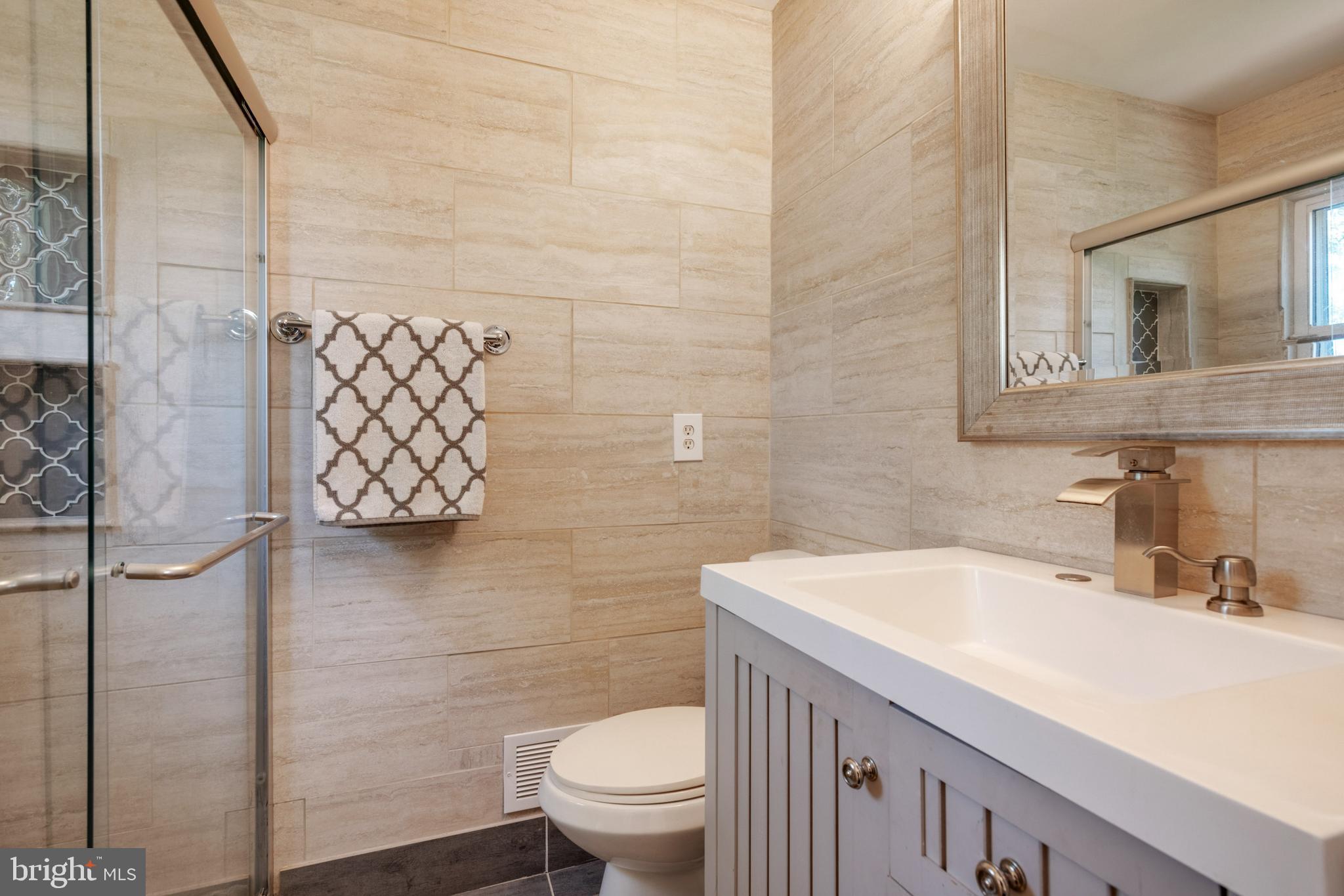 BROOKFIELD - Residential