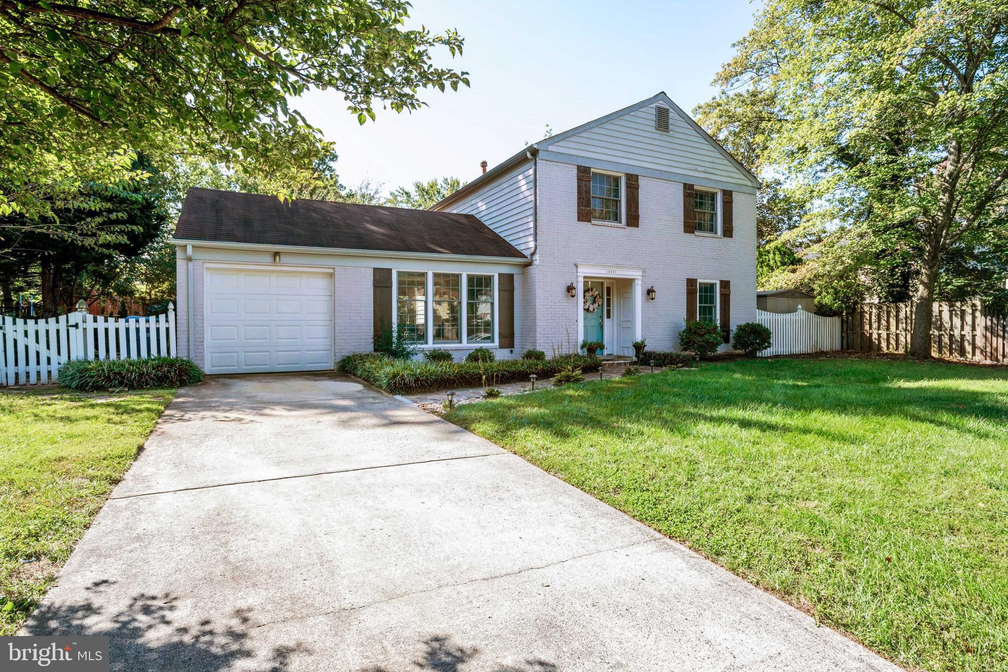 BROOKFIELD - Residential