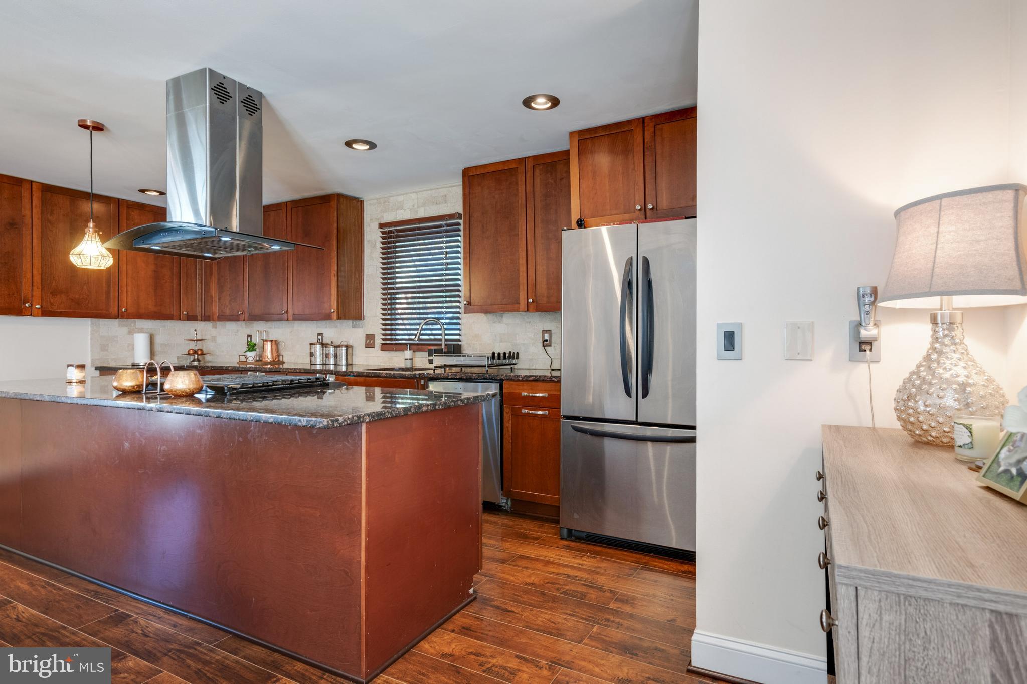 BROOKFIELD - Residential